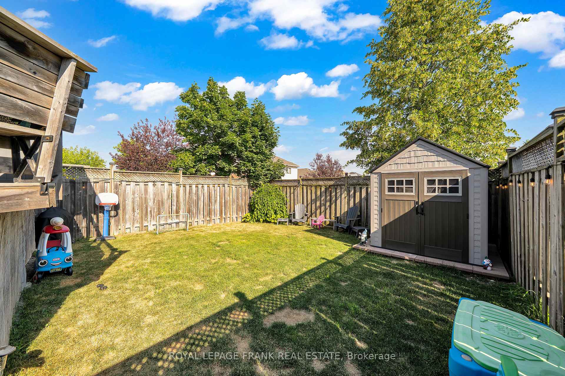 Photo 39 of 72 Lunney Crescent, Clarington, Bowmanville — HOMEH