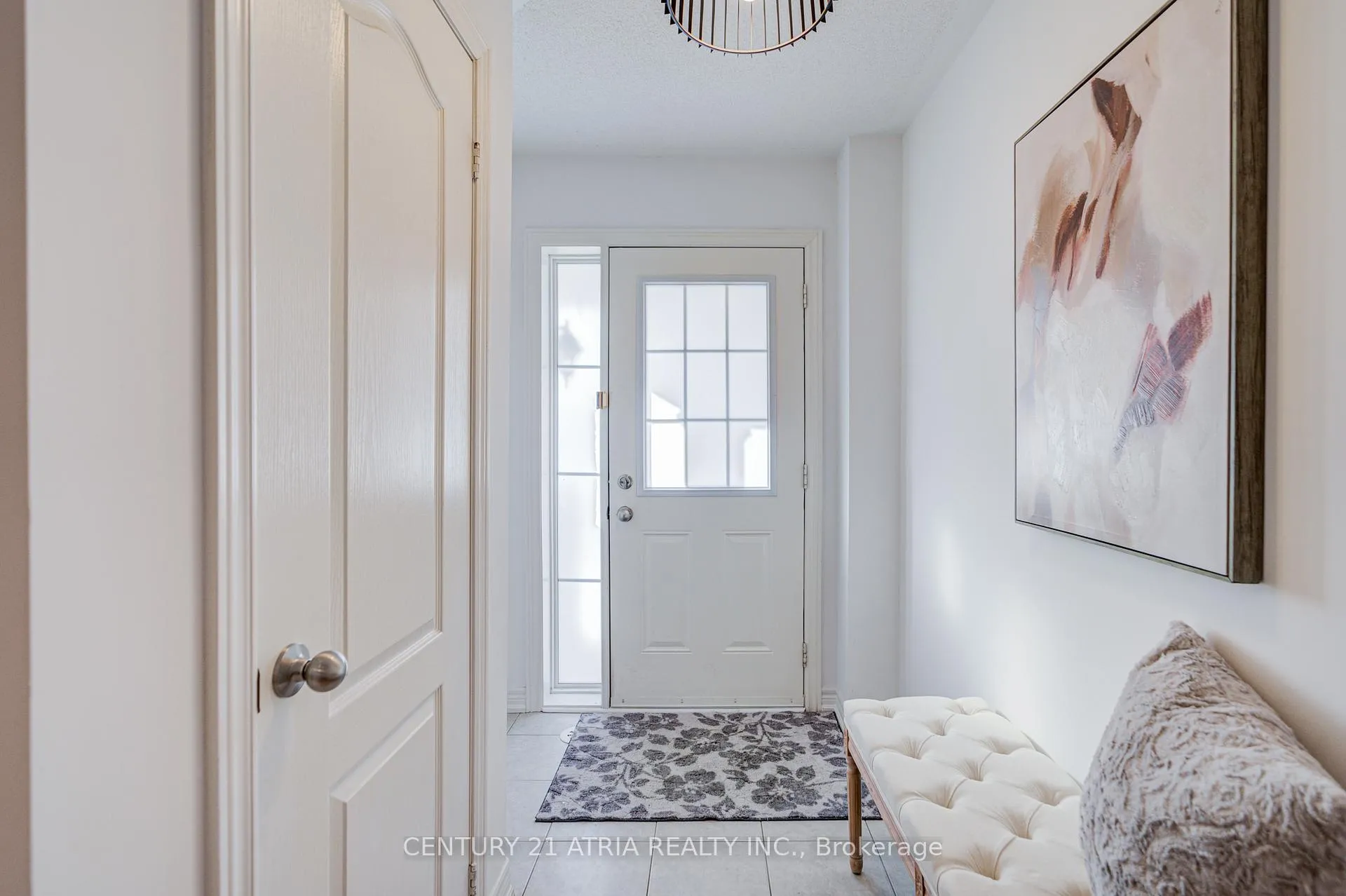 Photo 4 of 42 Roy Grove Way, Markham, Greensborough — HOMEH