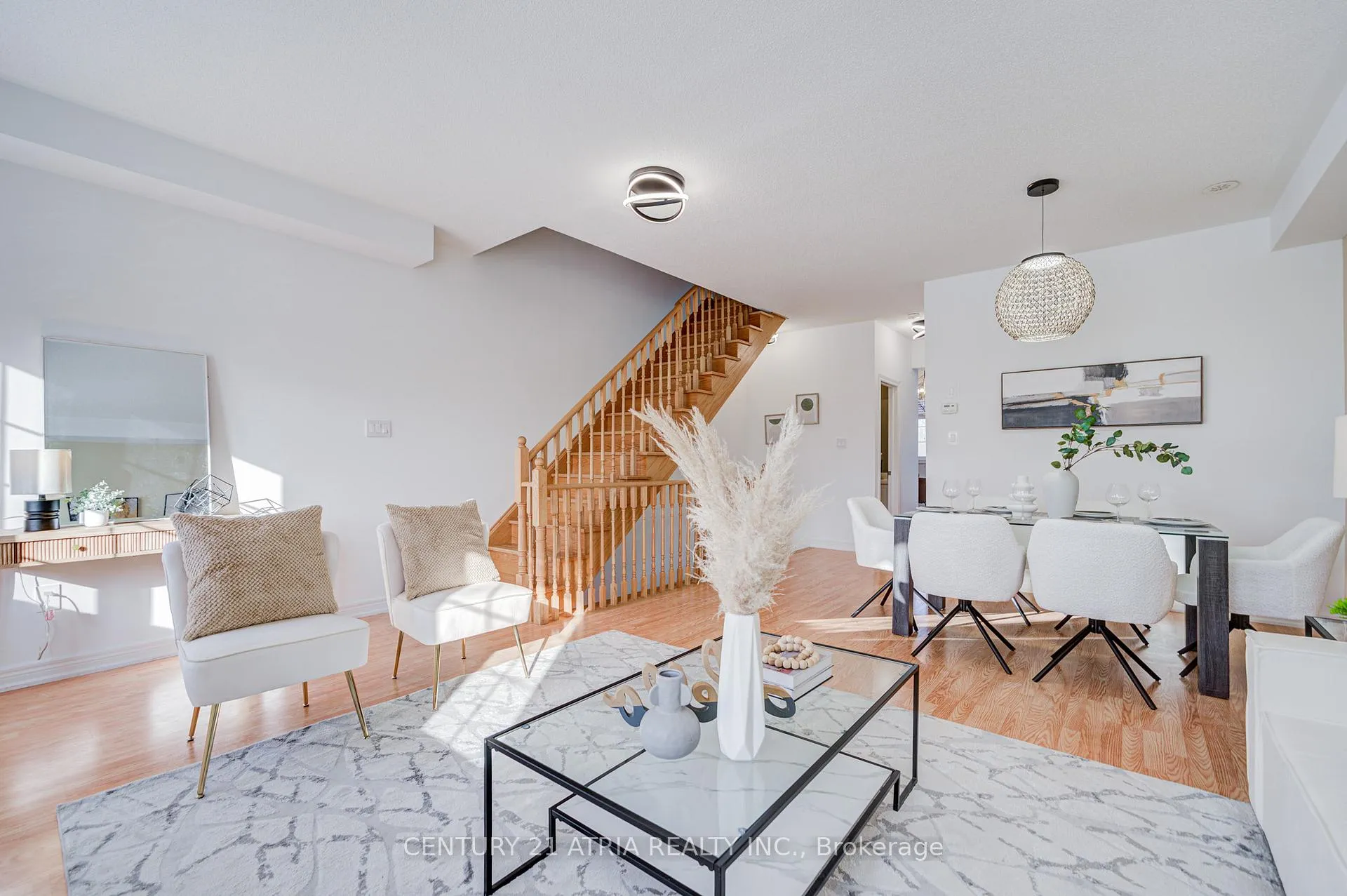 Photo 18 of 42 Roy Grove Way, Markham, Greensborough — HOMEH
