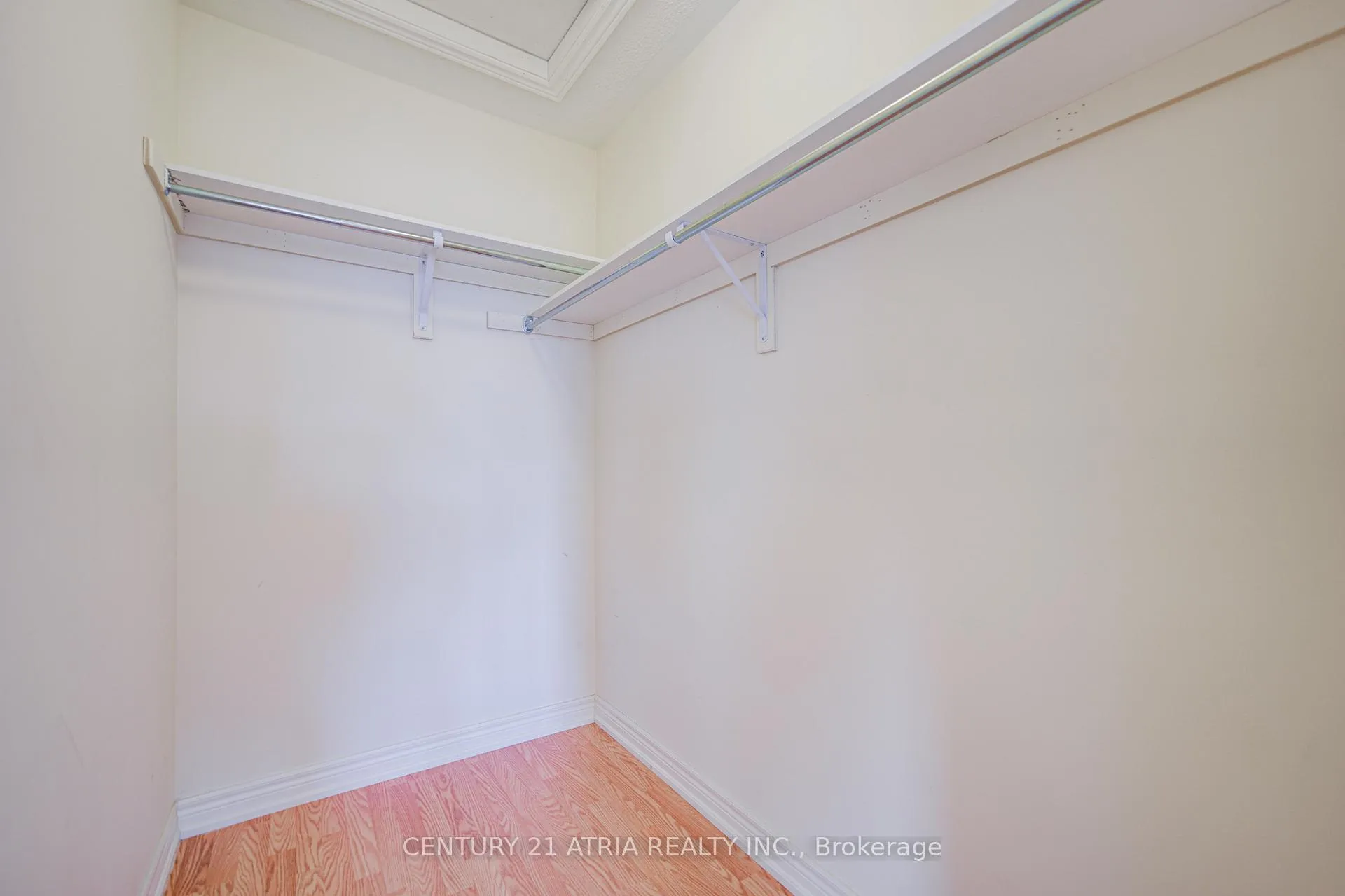 Photo 38 of 42 Roy Grove Way, Markham, Greensborough — HOMEH
