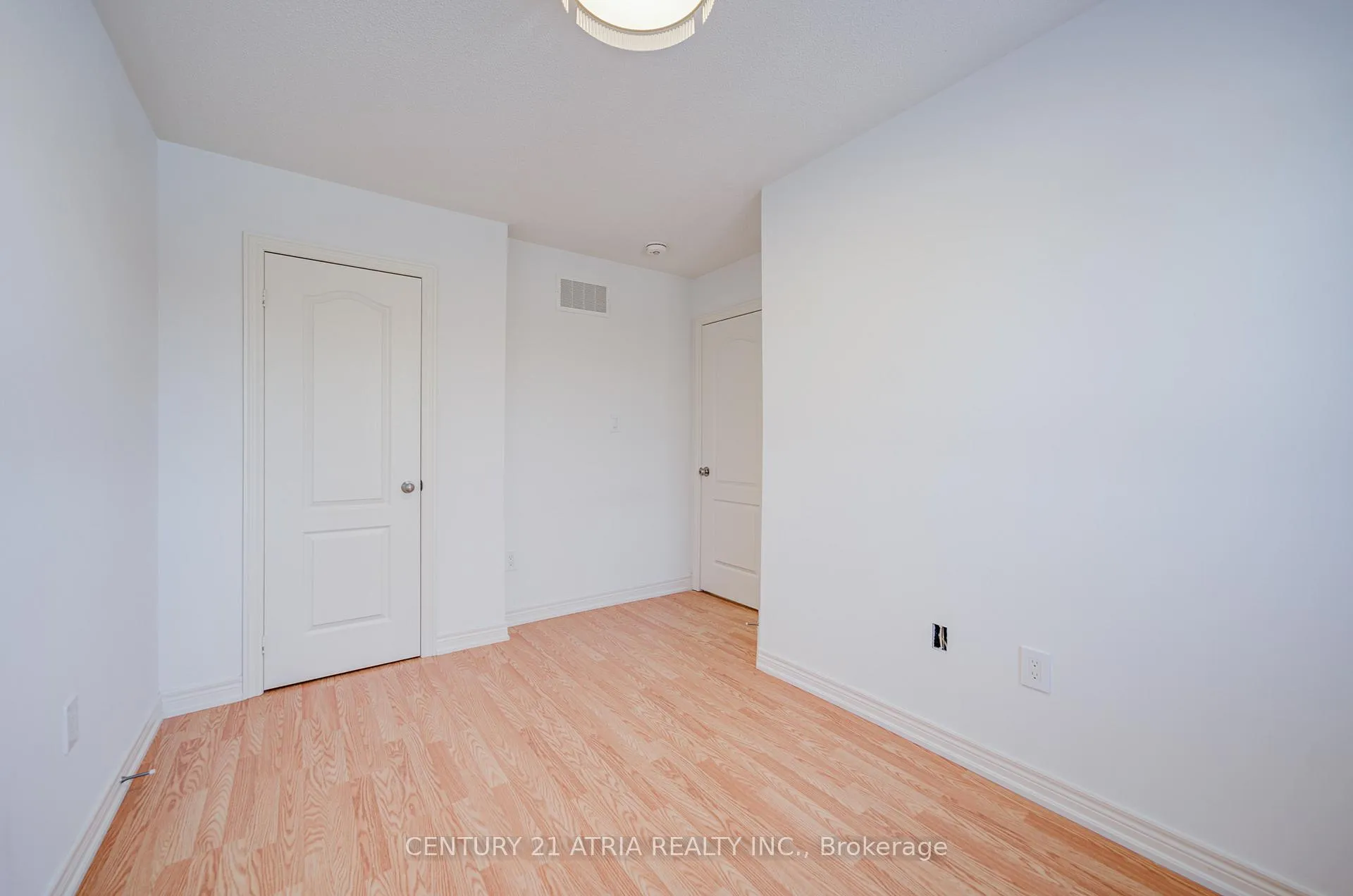 Photo 46 of 42 Roy Grove Way, Markham, Greensborough — HOMEH