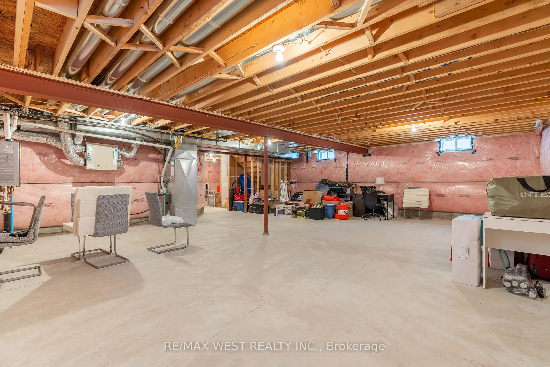 Photo 35 of 67 Robertson Road, Hamilton, Meadowlands — HOMEH