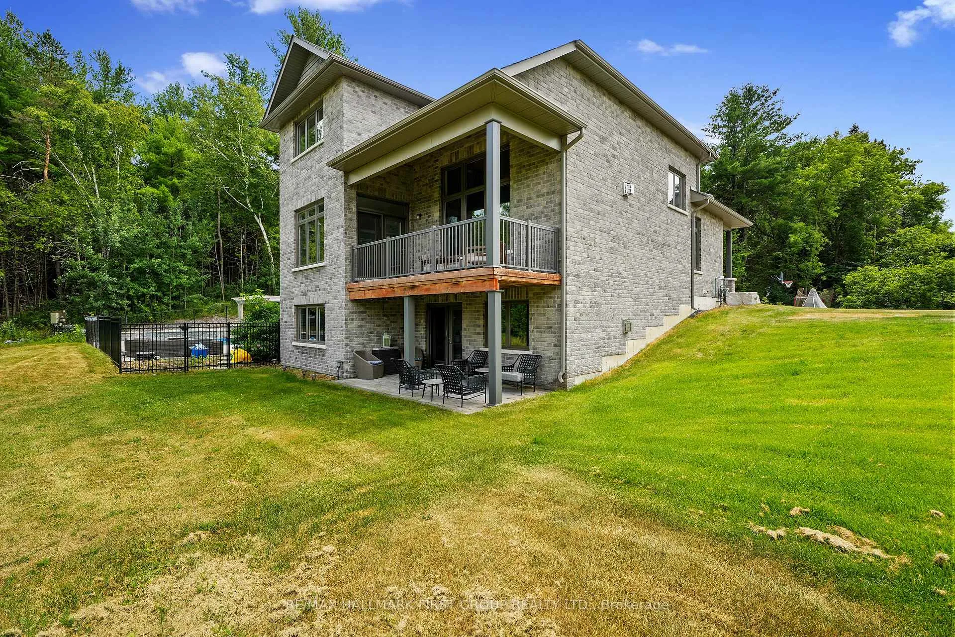 Photo 45 of 38 Deerfield Drive, Hamilton Township, Baltimore — HOMEH