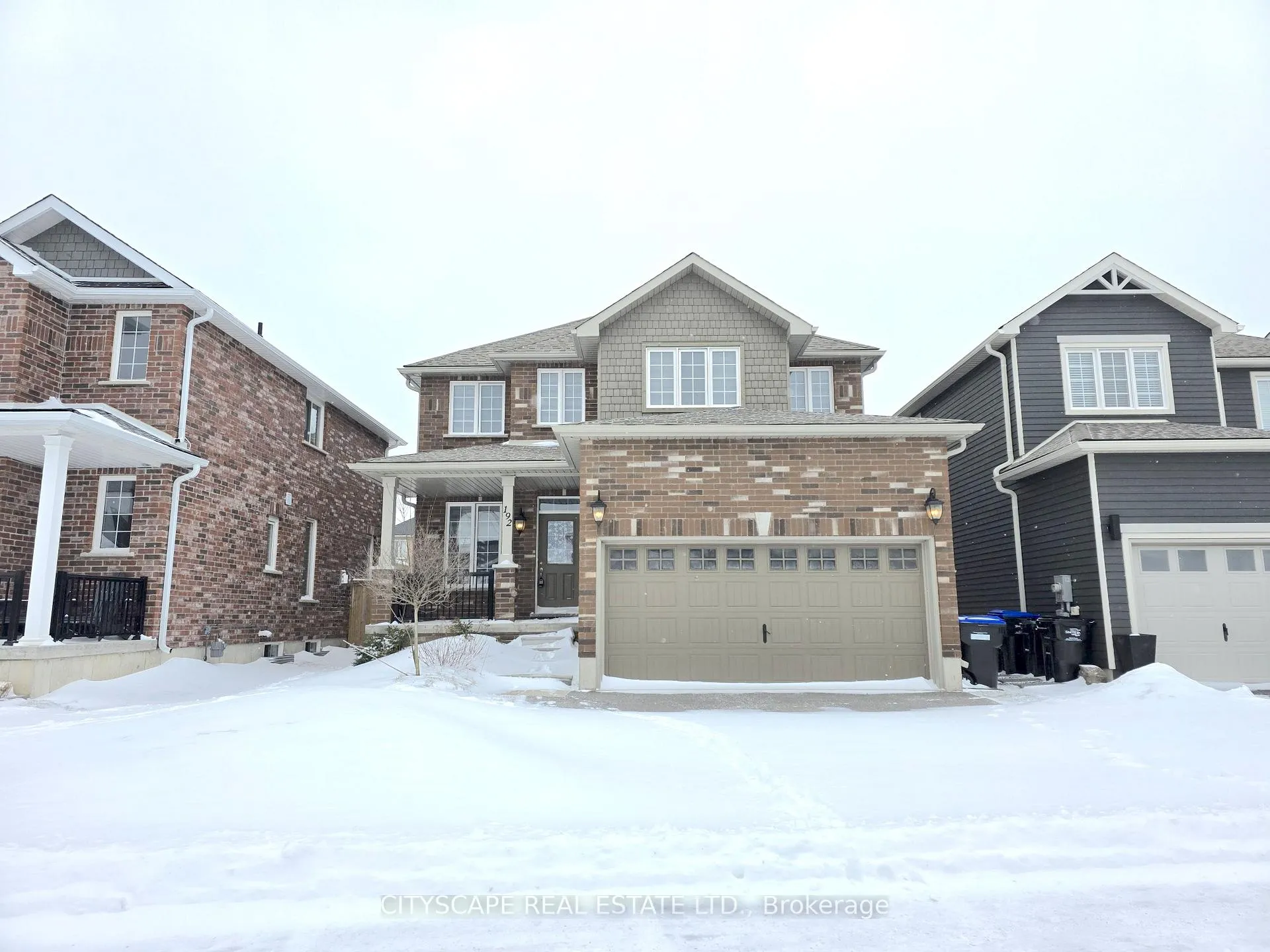 Photo 5 of 192 Findlay Drive, Collingwood — HOMEH