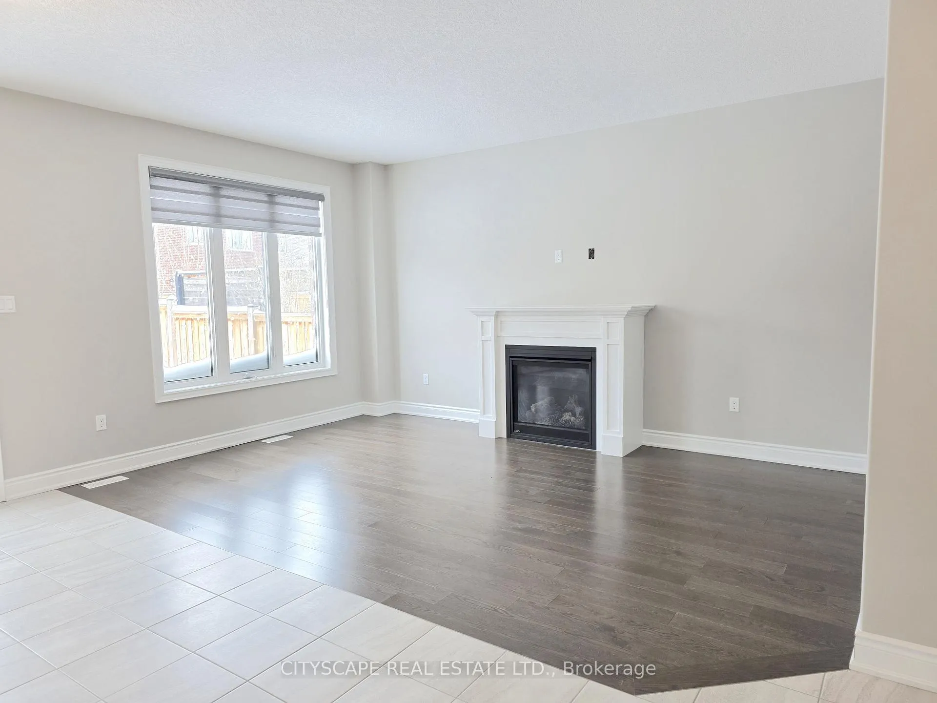 Photo 15 of 192 Findlay Drive, Collingwood — HOMEH