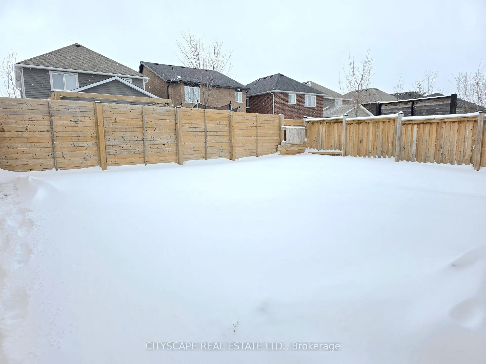 Photo 44 of 192 Findlay Drive, Collingwood — HOMEH