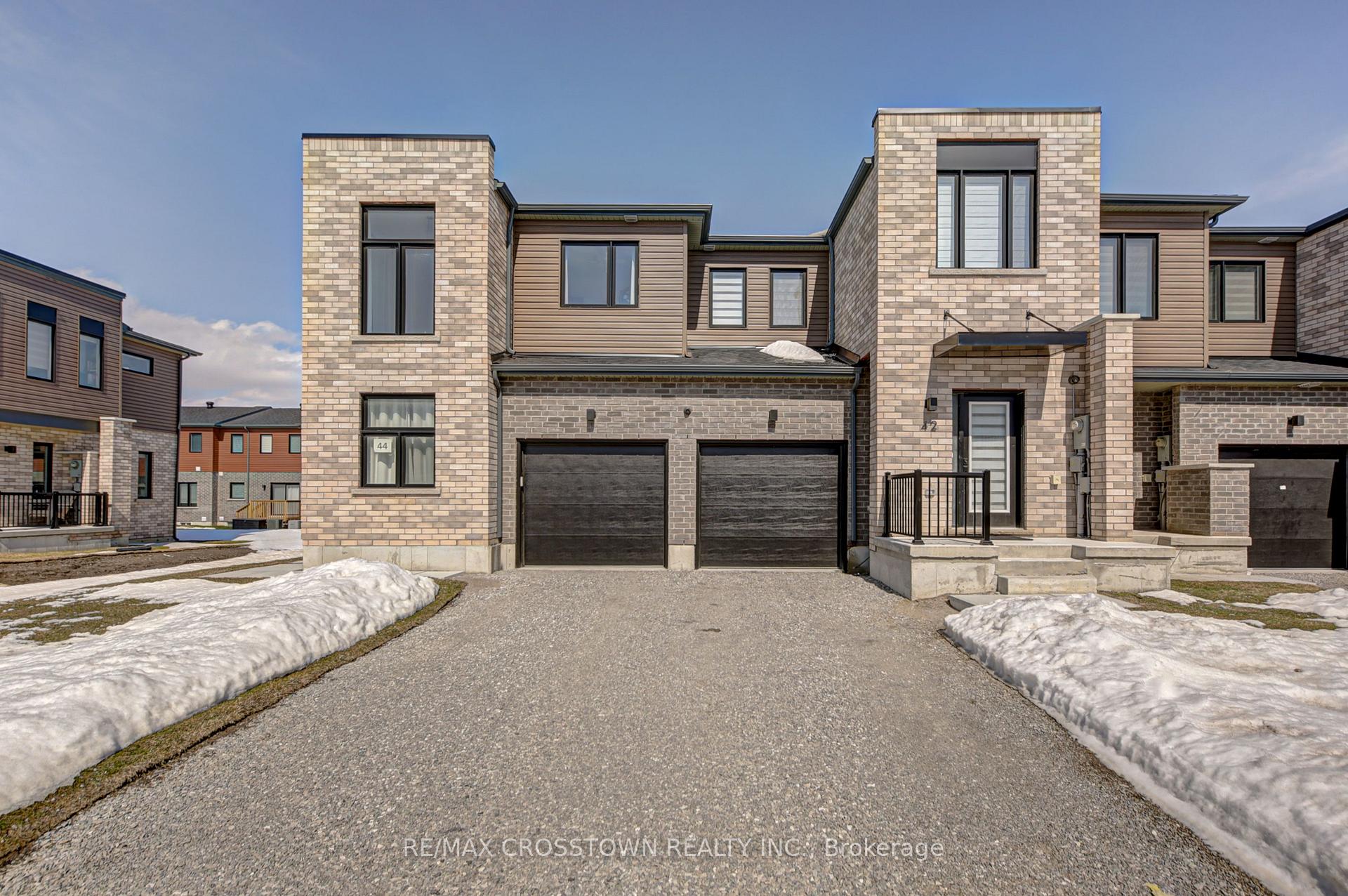 Photo 1 of 44 Fairlane Avenue, Barrie, Painswick South — HOMEH