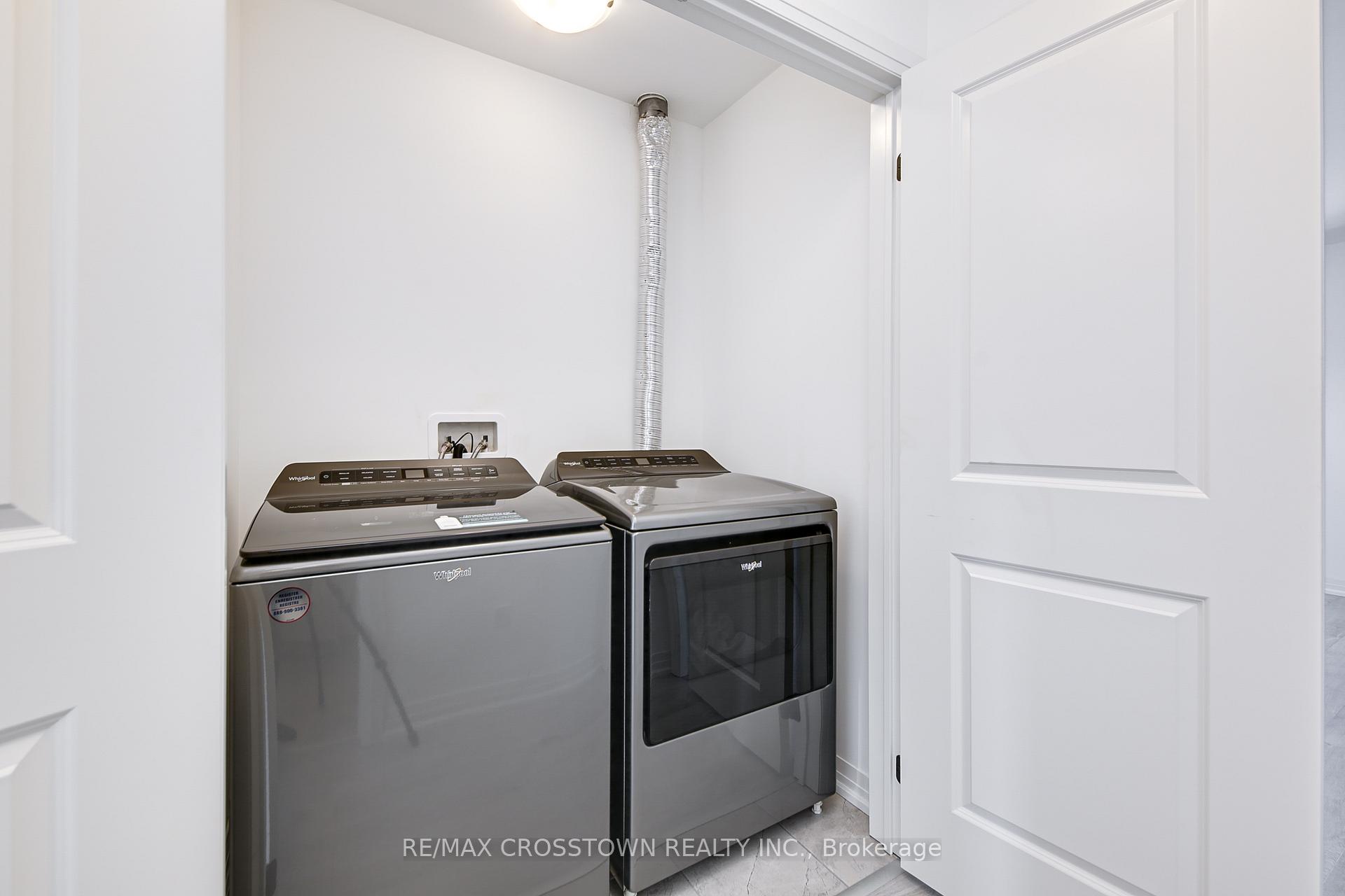 Photo 38 of 44 Fairlane Avenue, Barrie, Painswick South — HOMEH