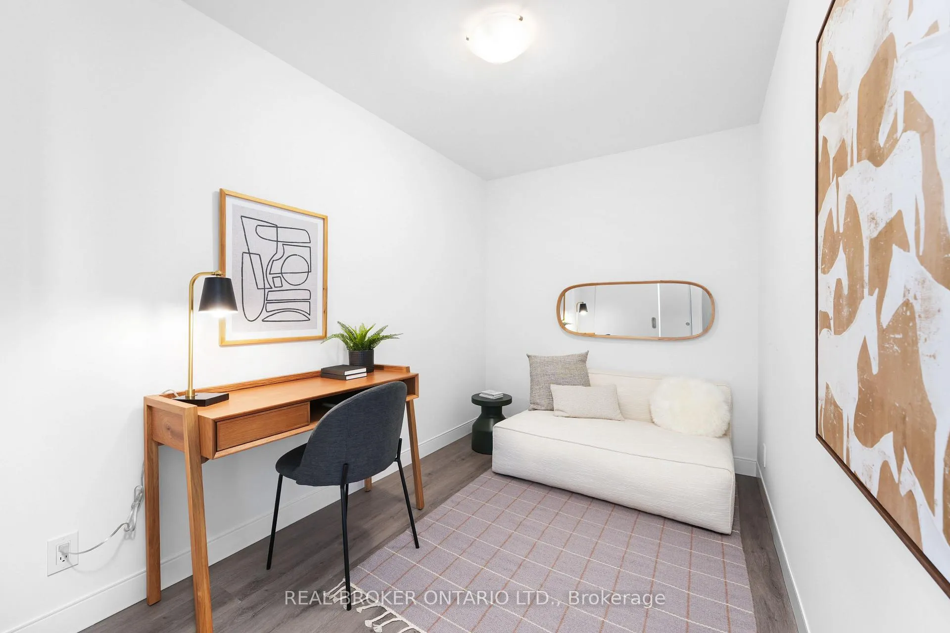 Photo 8 of Unit 606, 100 Manett Crescent, Brampton, Brampton West — HOMEH