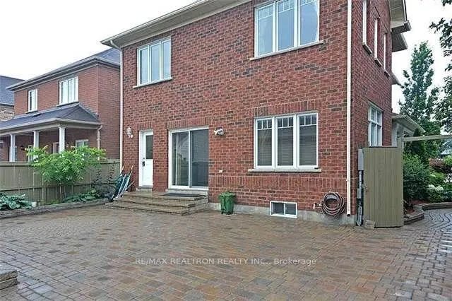 Photo 7 of 1 Settlement Park Avenue, Markham, Cornell — HOMEH