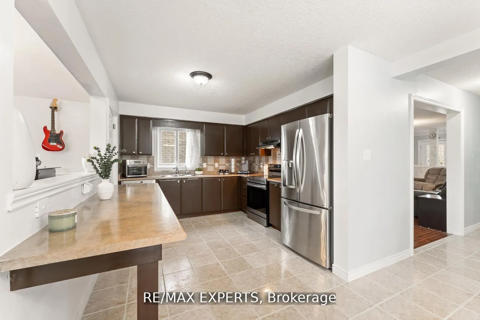 Photo 11 of 56 Steepleridge Street, Kitchener — HOMEH