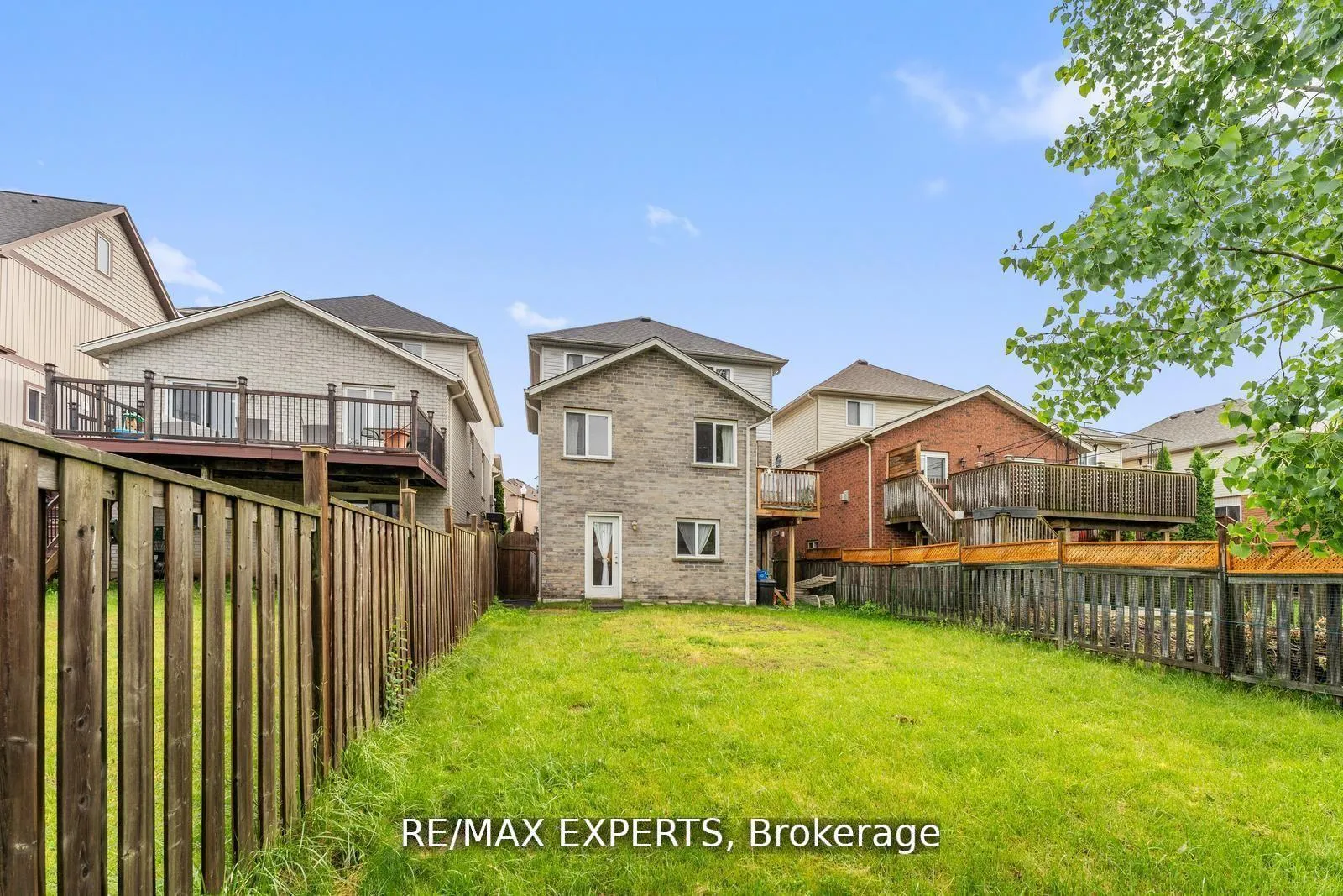 Photo 43 of 56 Steepleridge Street, Kitchener — HOMEH