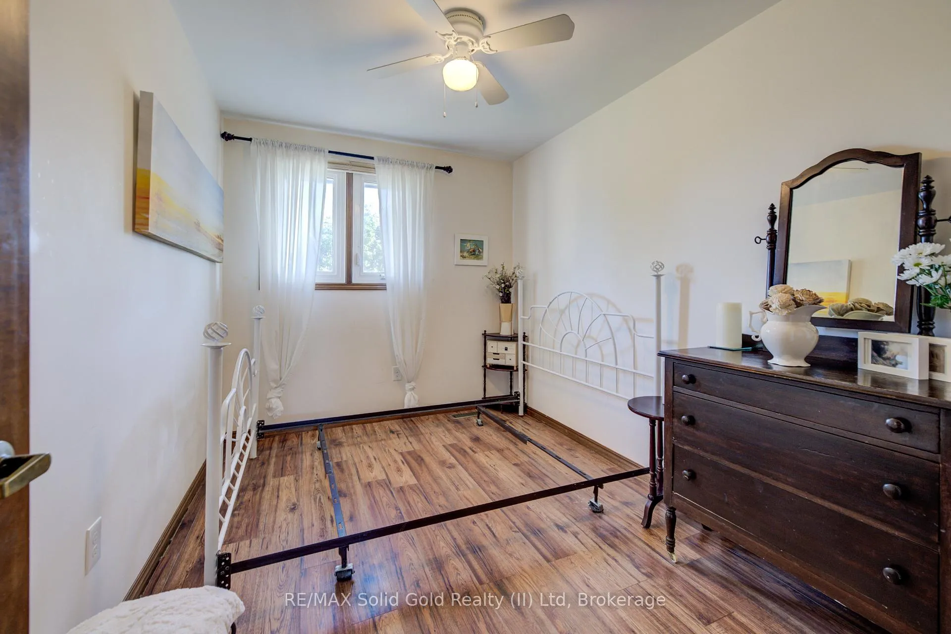 Photo 22 of 10 Winfield Court, St. Catharines, Carlton/Bunting — HOMEH
