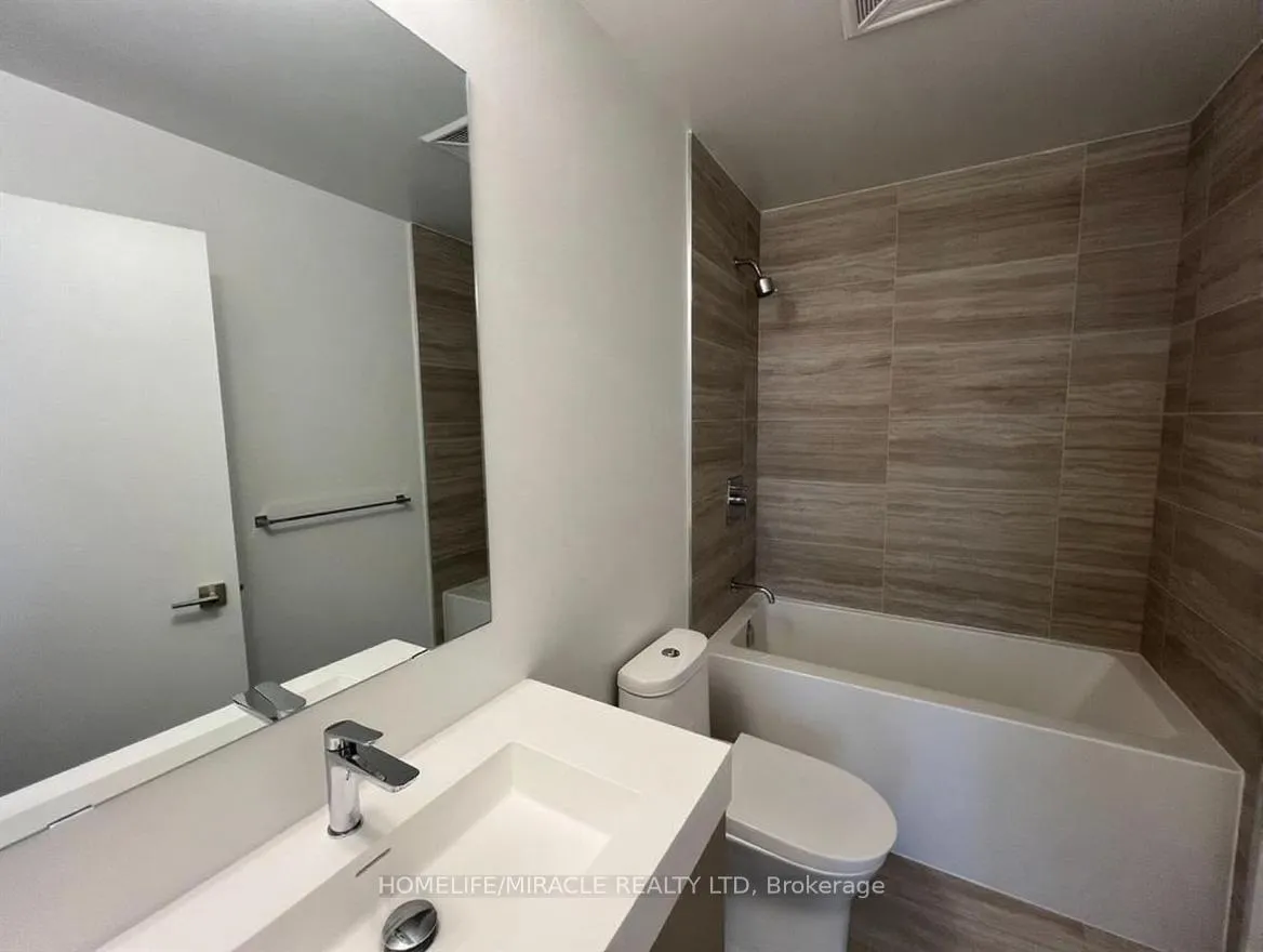Photo 12 of Unit 430, 498 Caldari Road, Vaughan, Concord — HOMEH