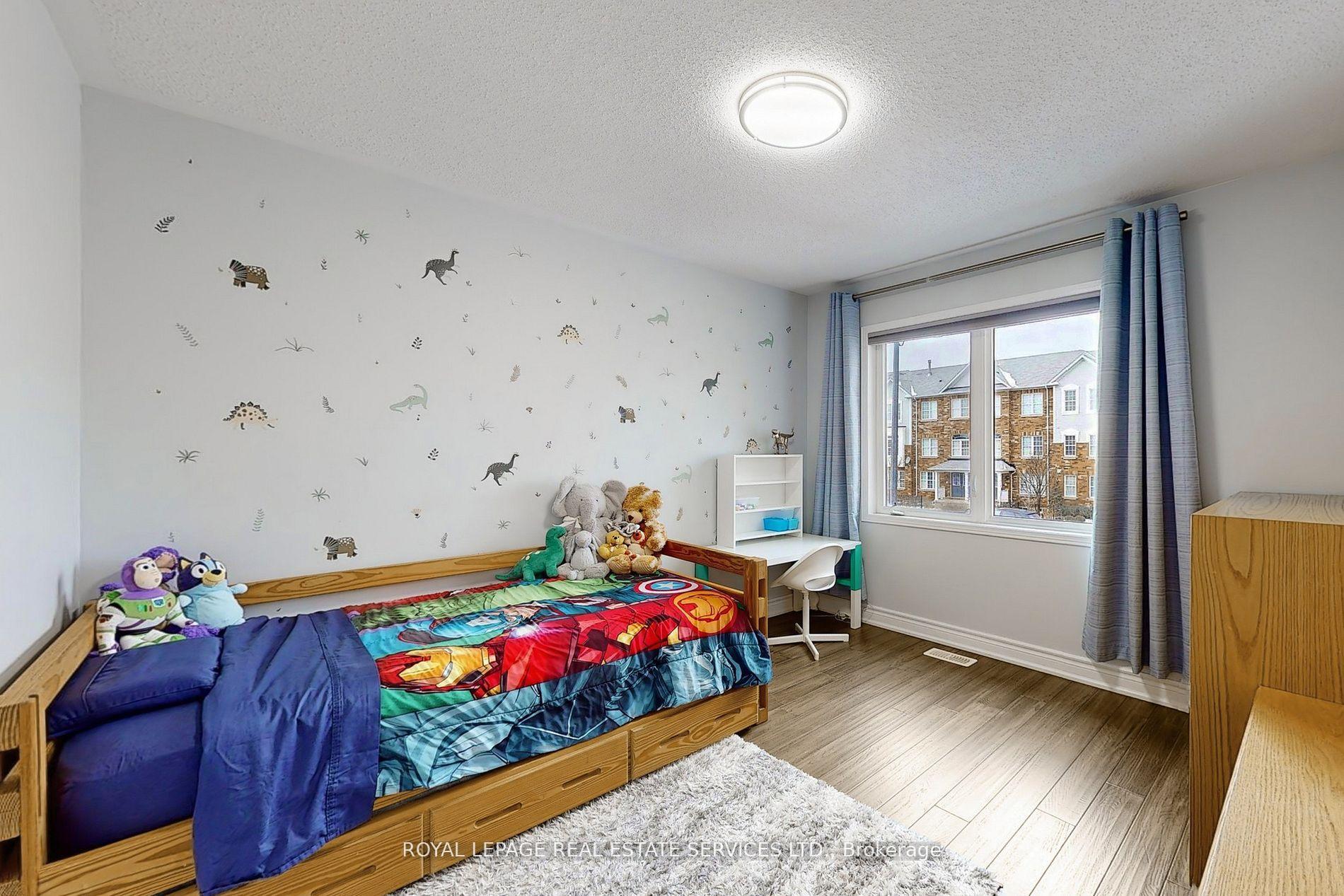 Photo 24 of 4830 Thomas Alton Boulevard, Burlington, Alton — HOMEH