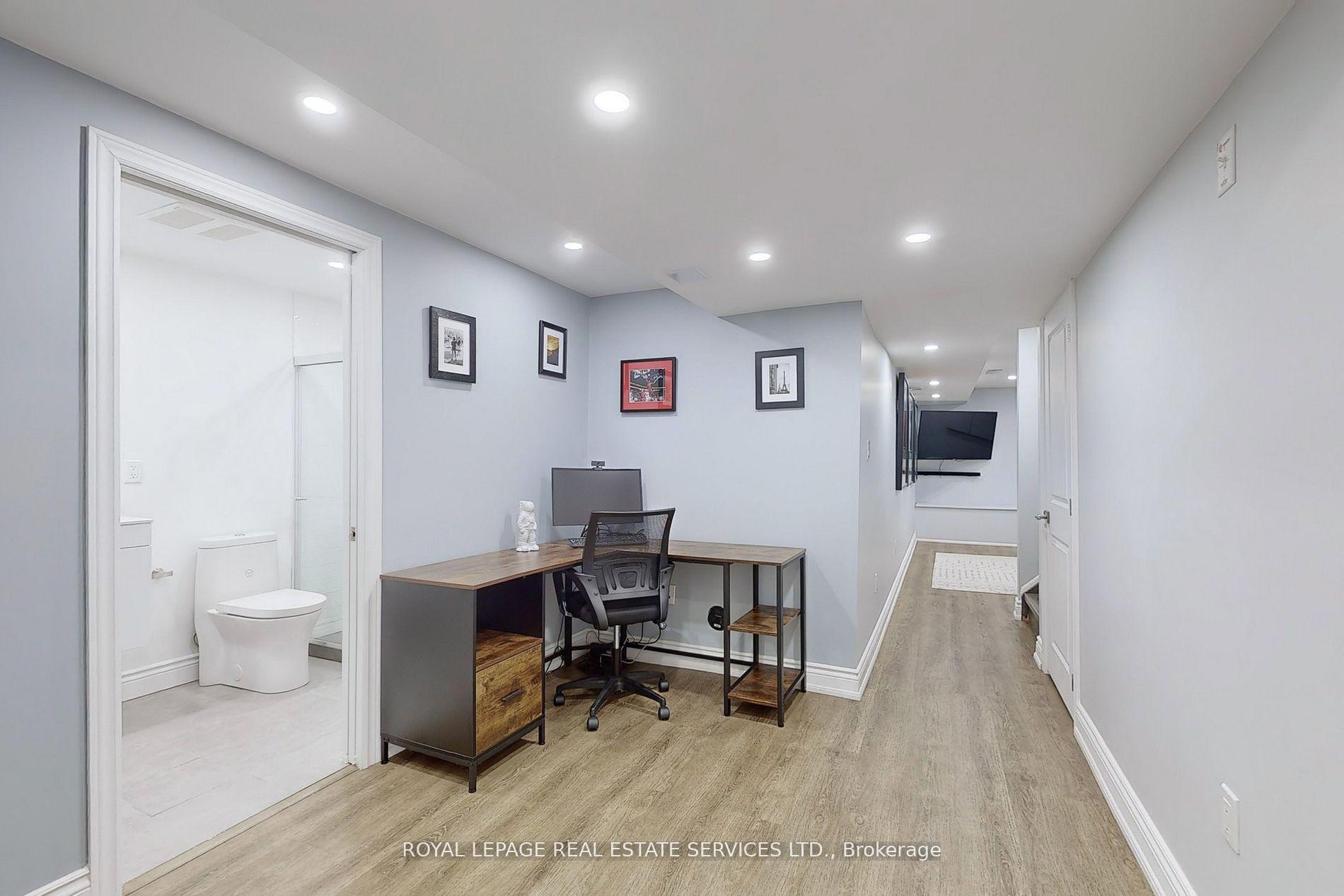 Photo 31 of 4830 Thomas Alton Boulevard, Burlington, Alton — HOMEH