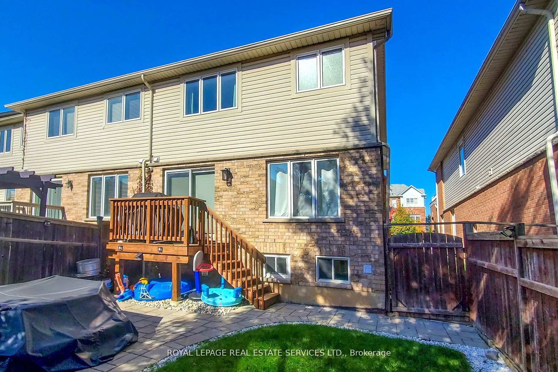 Photo 35 of 4830 Thomas Alton Boulevard, Burlington, Alton — HOMEH