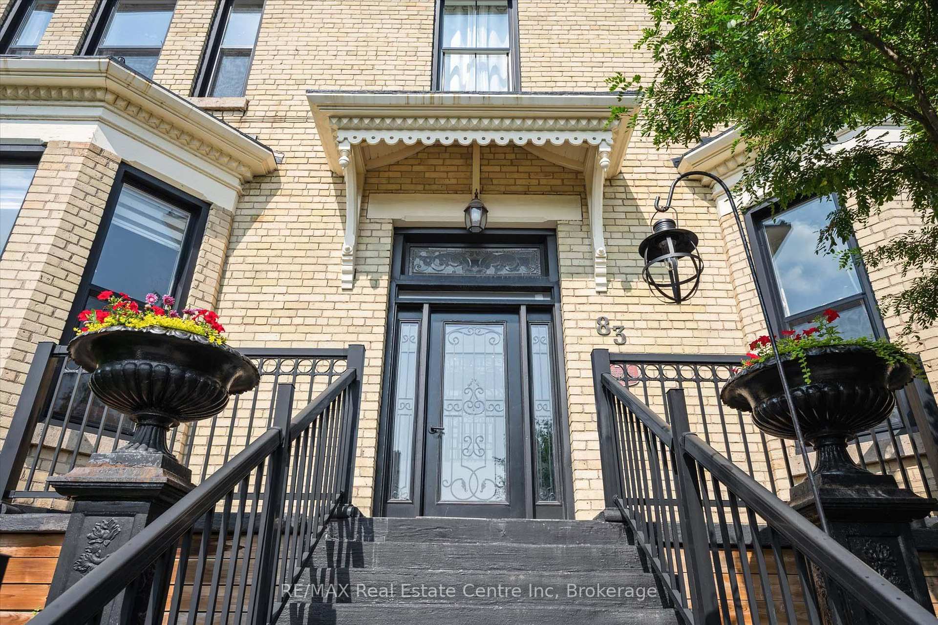 Photo 2 of 83 King Street, Guelph, St. George's — HOMEH