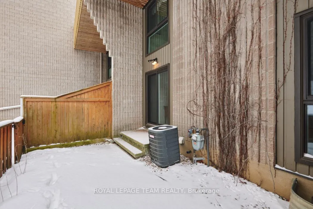 Photo 32 of 1137 Ambleside Drive, Ottawa, Woodroffe — HOMEH