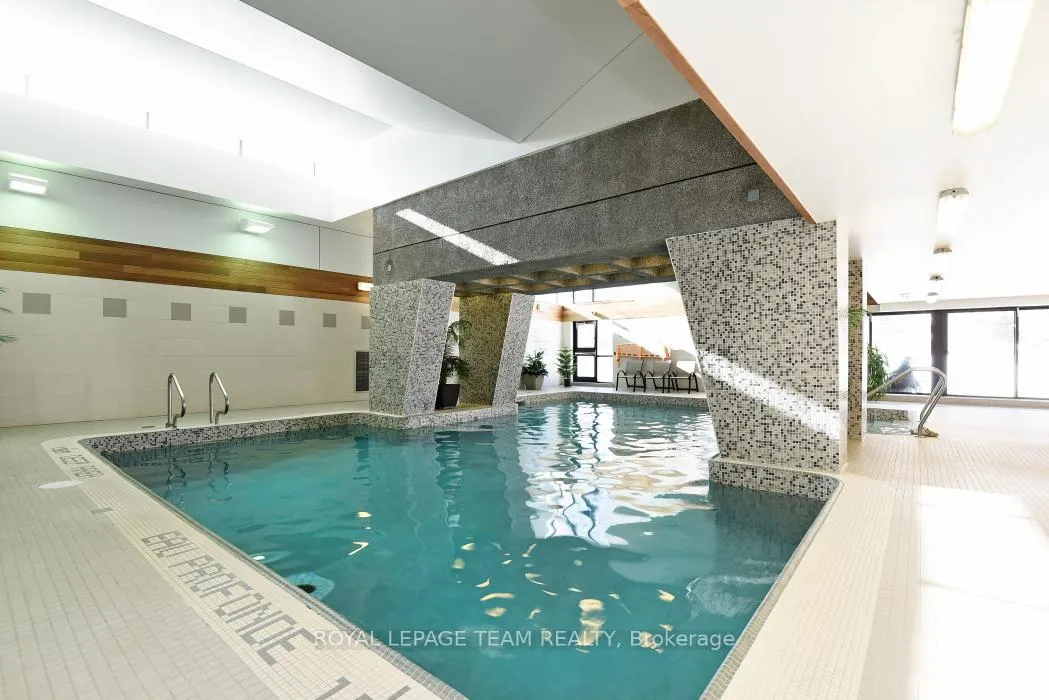 Photo 40 of 1137 Ambleside Drive, Ottawa, Woodroffe — HOMEH