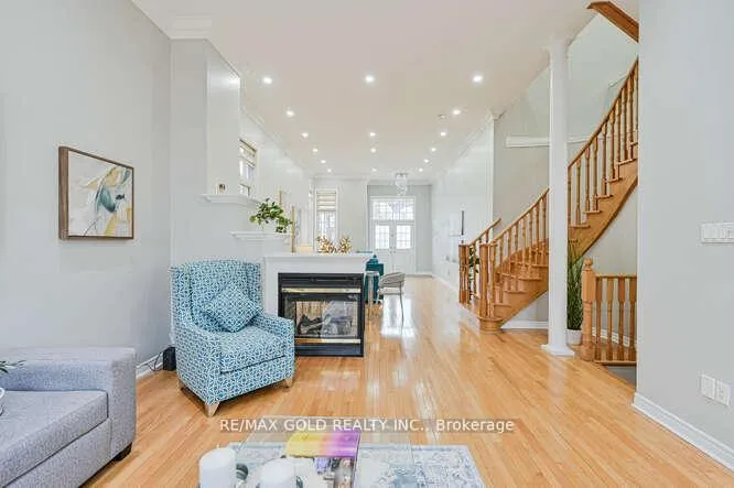 Photo 10 of 106 Watsonbrook Drive, Brampton, Sandringham-Wellington — HOMEH