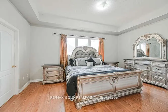 Photo 17 of 106 Watsonbrook Drive, Brampton, Sandringham-Wellington — HOMEH