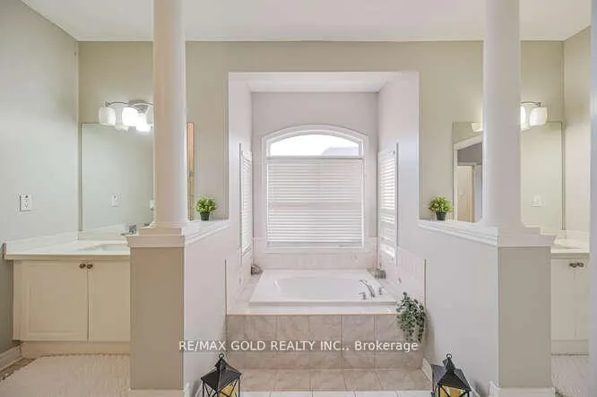 Photo 23 of 106 Watsonbrook Drive, Brampton, Sandringham-Wellington — HOMEH