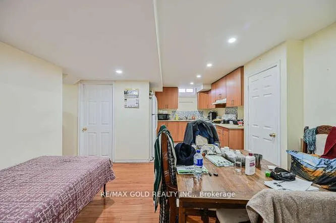 Photo 33 of 106 Watsonbrook Drive, Brampton, Sandringham-Wellington — HOMEH