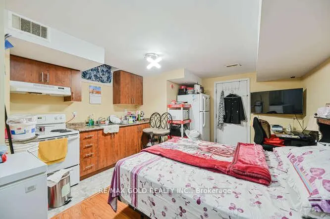Photo 39 of 106 Watsonbrook Drive, Brampton, Sandringham-Wellington — HOMEH