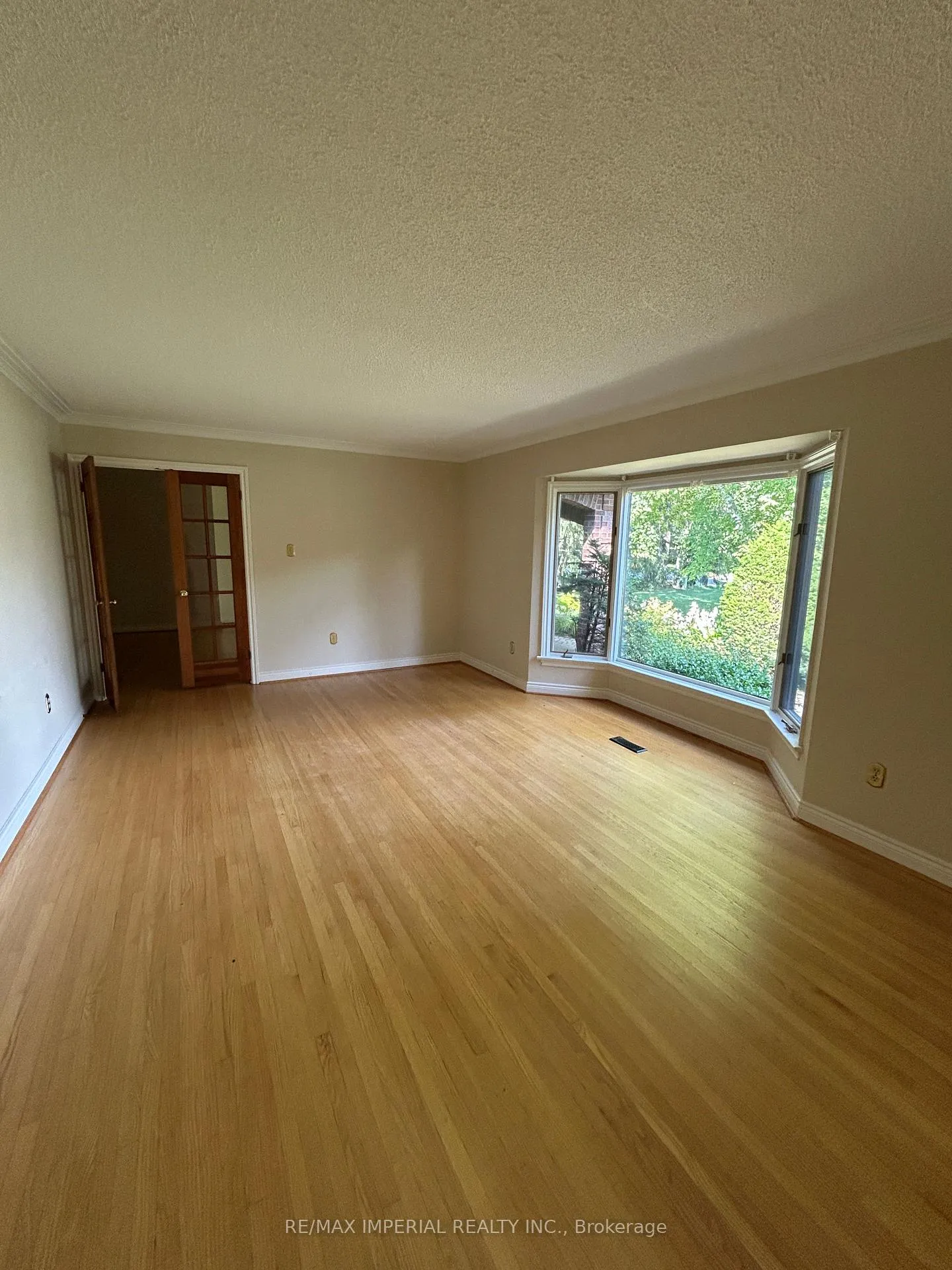 Photo 5 of 7 Dodie Street, Aurora, Aurora Village — HOMEH