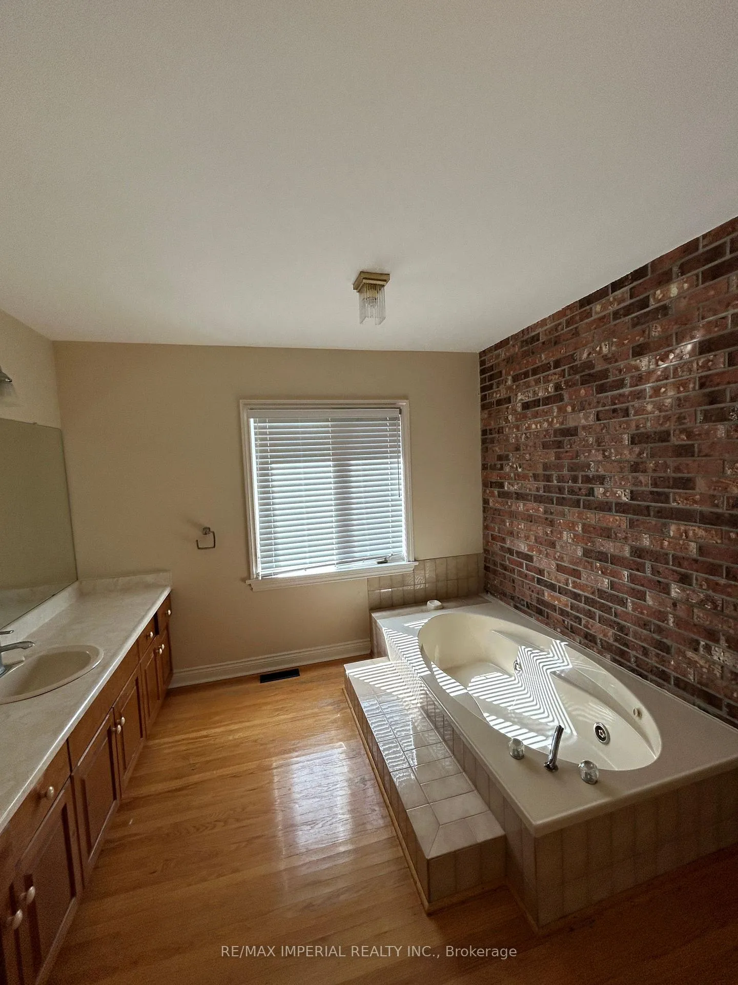 Photo 16 of 7 Dodie Street, Aurora, Aurora Village — HOMEH
