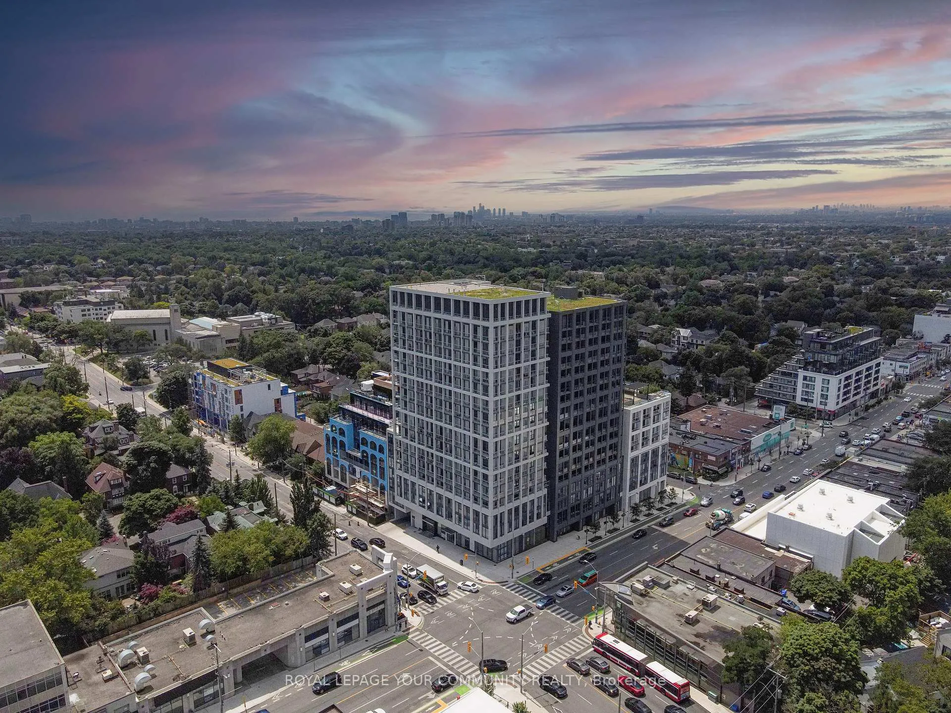 Photo 2 of Unit Ph06, 2020 Bathurst Street N, Toronto, Humewood-Cedarvale — HOMEH