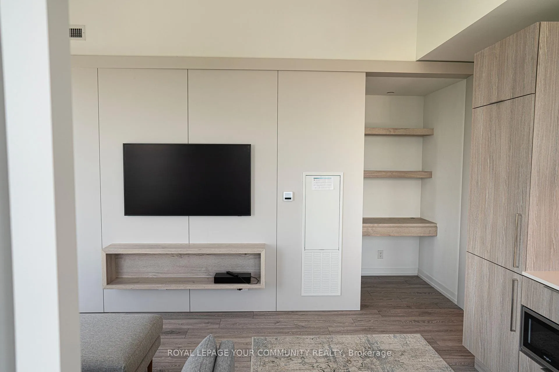 Photo 13 of Unit Ph06, 2020 Bathurst Street N, Toronto, Humewood-Cedarvale — HOMEH