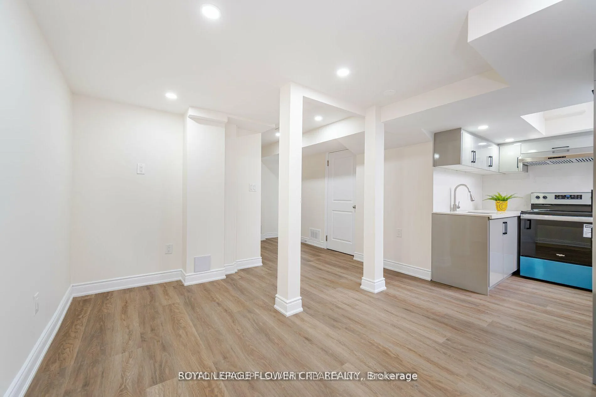 Photo 4 of Unit LOWER, 12200 Mclaughlin Road, Caledon, Rural Caledon — HOMEH