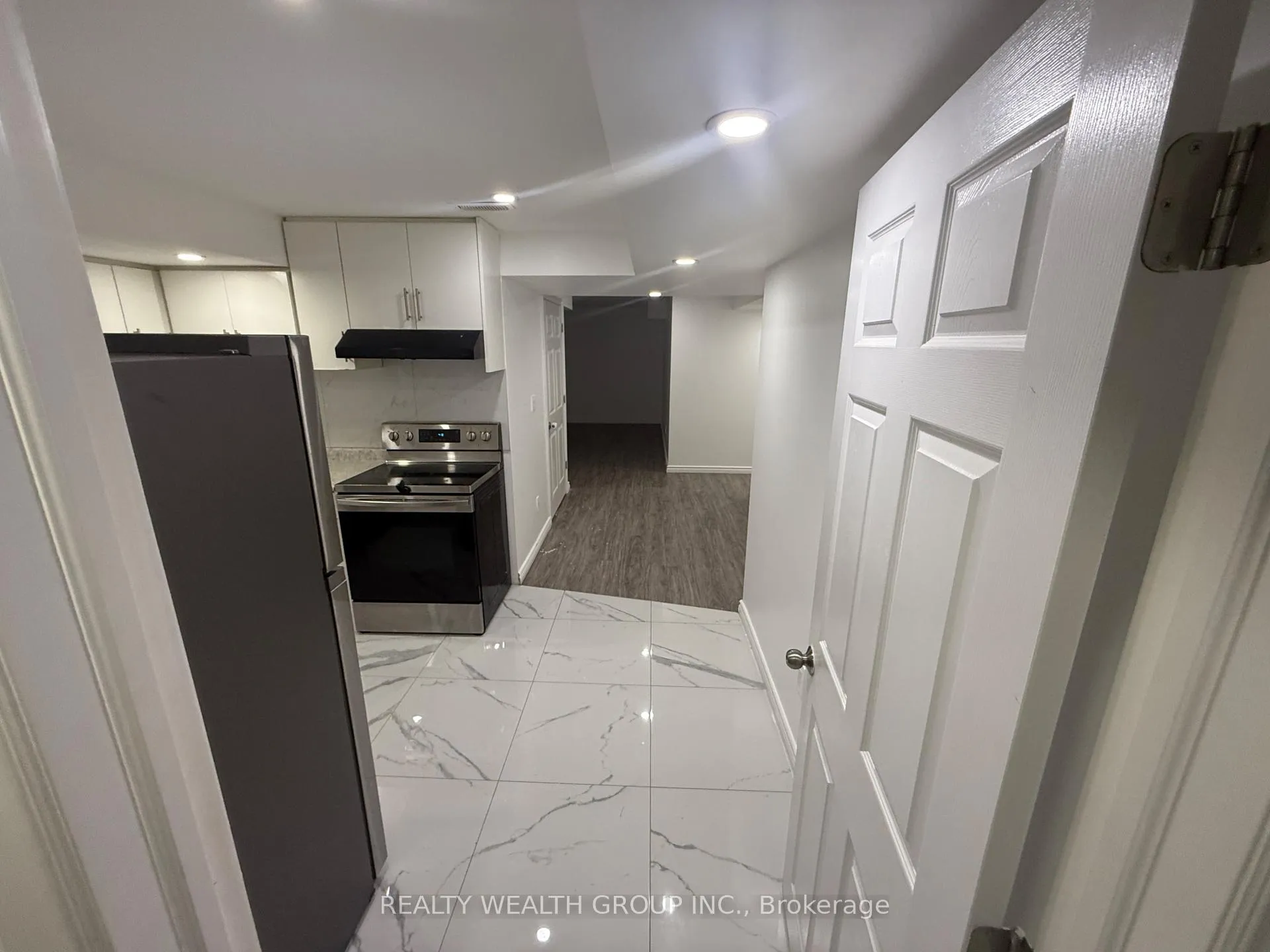 Photo 4 of Unit BSMT, 14 Jaypeak Road, Brampton, Toronto Gore Rural Estate — HOMEH