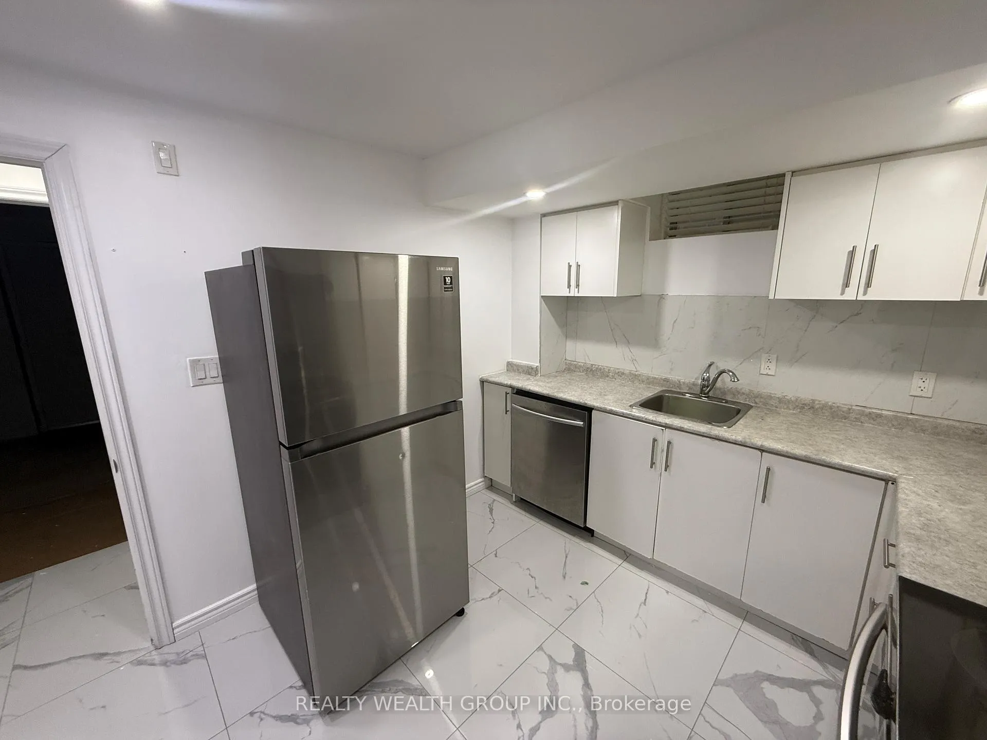 Photo 7 of Unit BSMT, 14 Jaypeak Road, Brampton, Toronto Gore Rural Estate — HOMEH