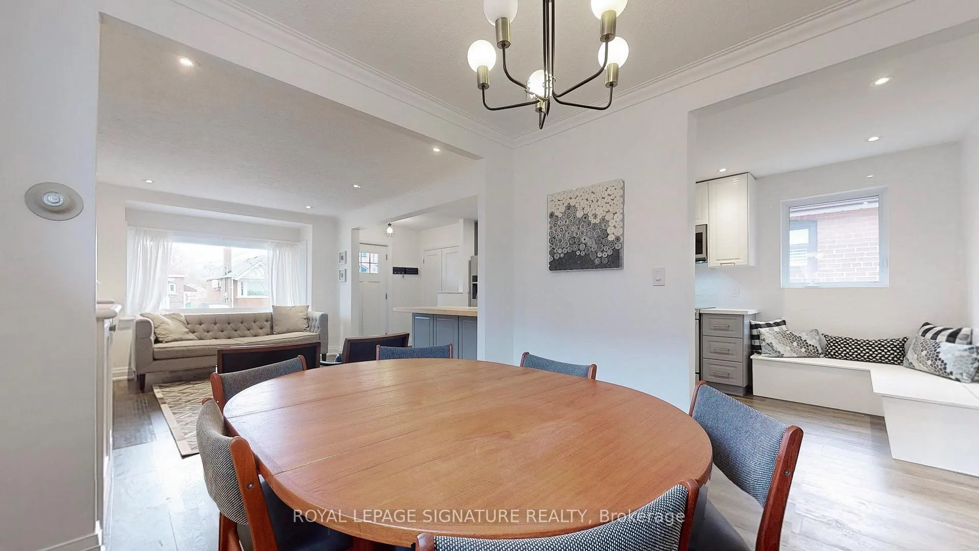 Photo 8 of 500 Atlas Avenue, Toronto, Humewood-Cedarvale — HOMEH