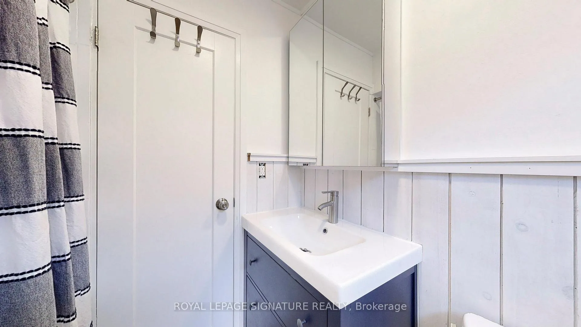 Photo 23 of 500 Atlas Avenue, Toronto, Humewood-Cedarvale — HOMEH