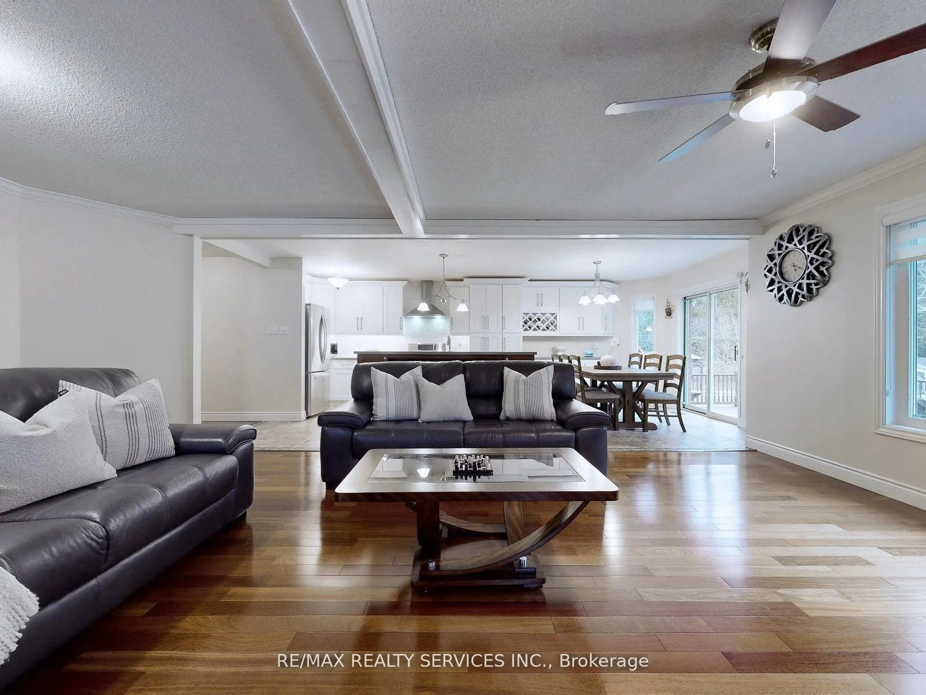 Photo 8 of 10 Bush Crescent, Wasaga Beach — HOMEH