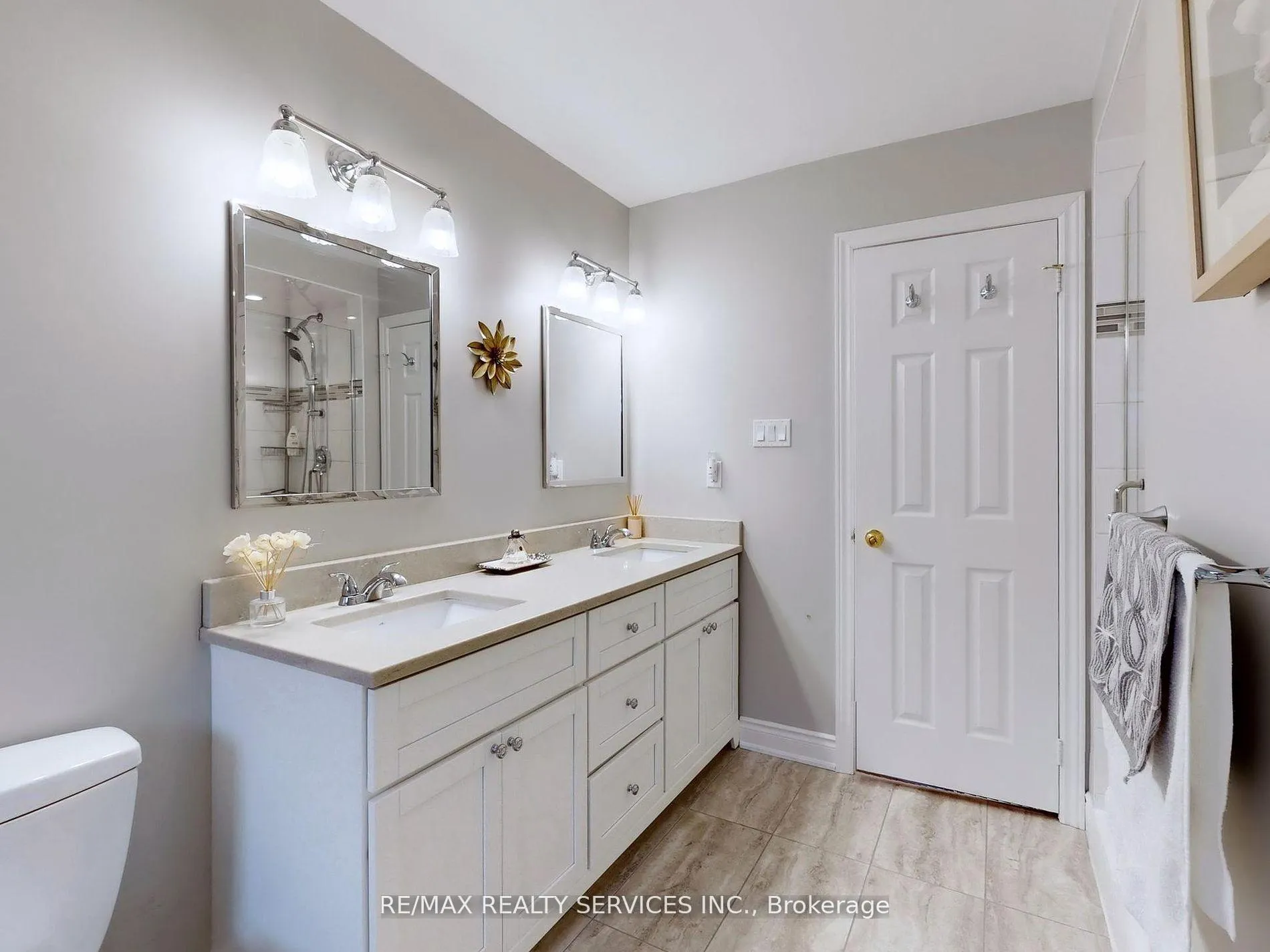 Photo 20 of 10 Bush Crescent, Wasaga Beach — HOMEH