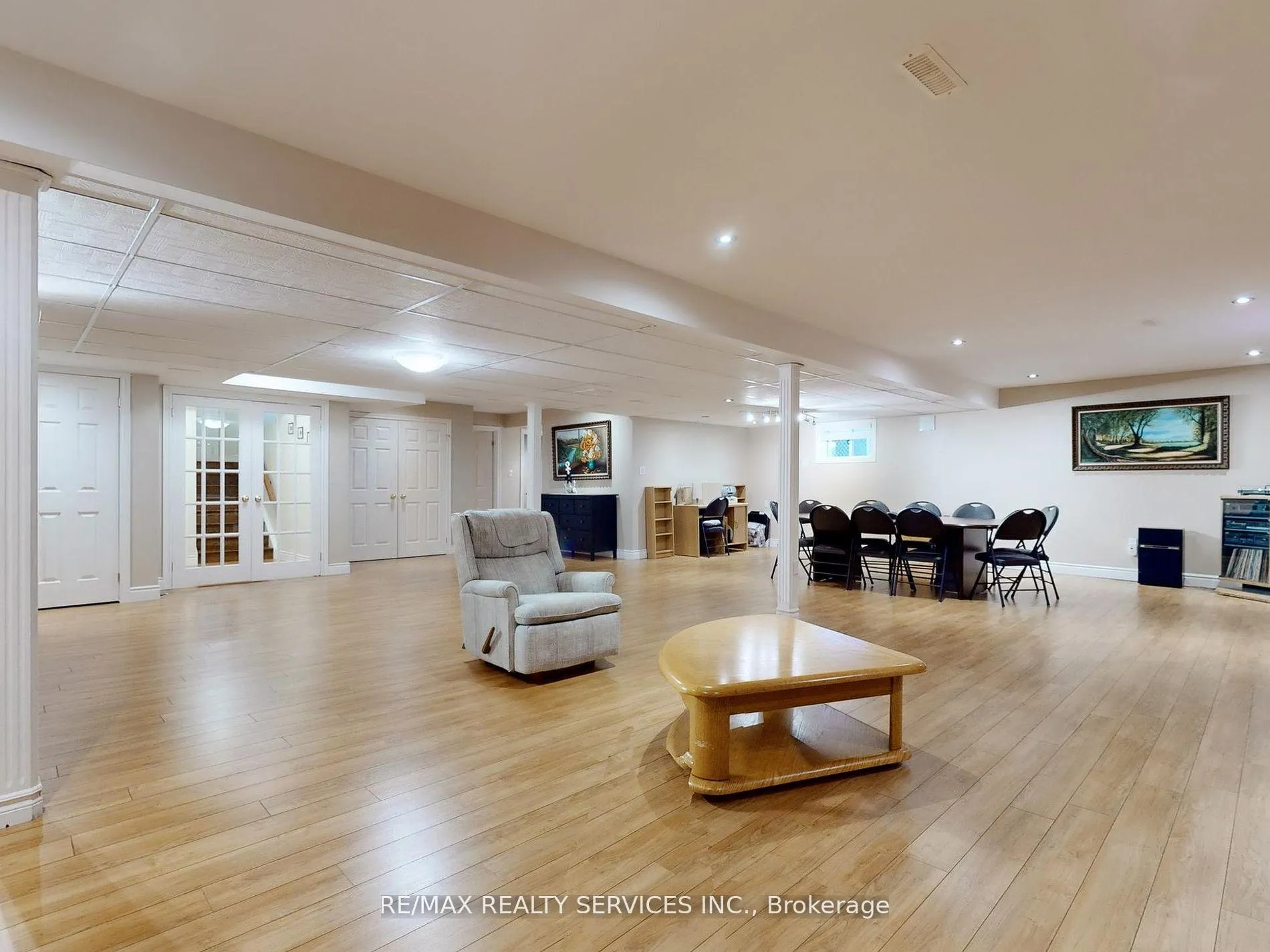Photo 33 of 10 Bush Crescent, Wasaga Beach — HOMEH