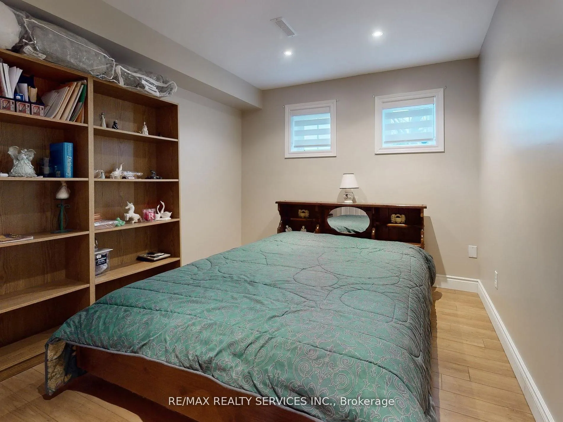 Photo 34 of 10 Bush Crescent, Wasaga Beach — HOMEH