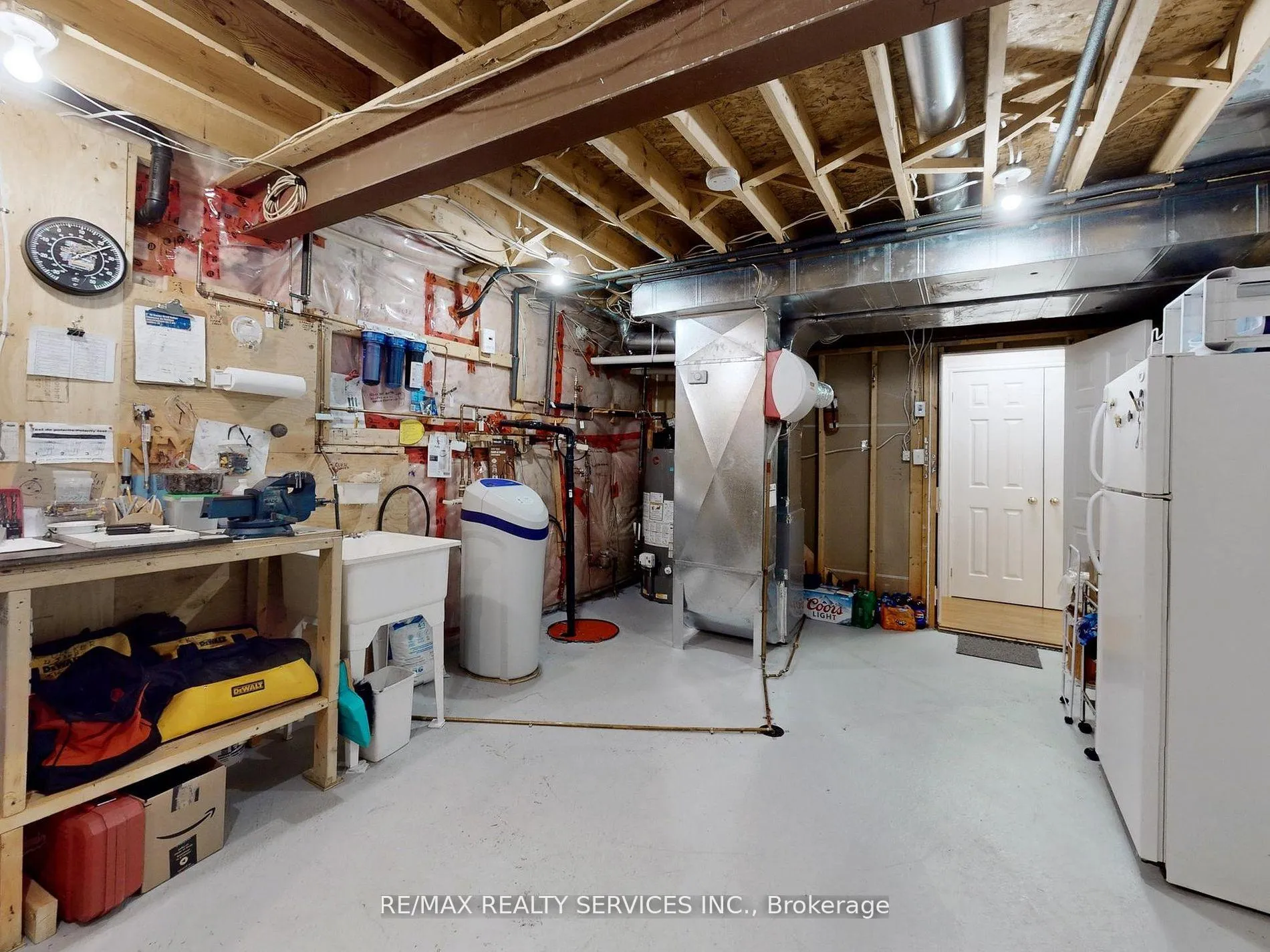 Photo 36 of 10 Bush Crescent, Wasaga Beach — HOMEH