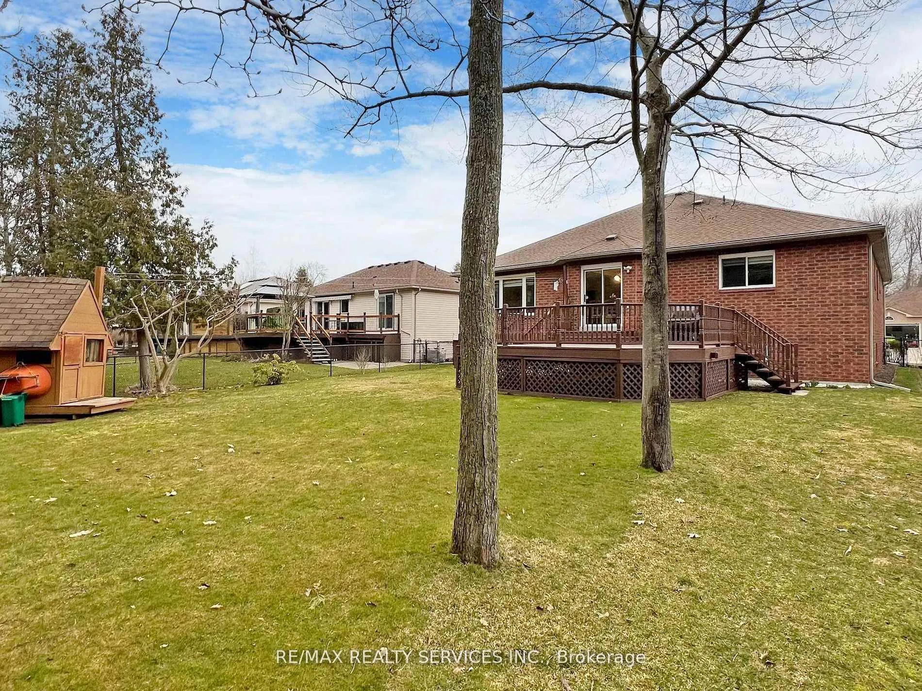 Photo 38 of 10 Bush Crescent, Wasaga Beach — HOMEH