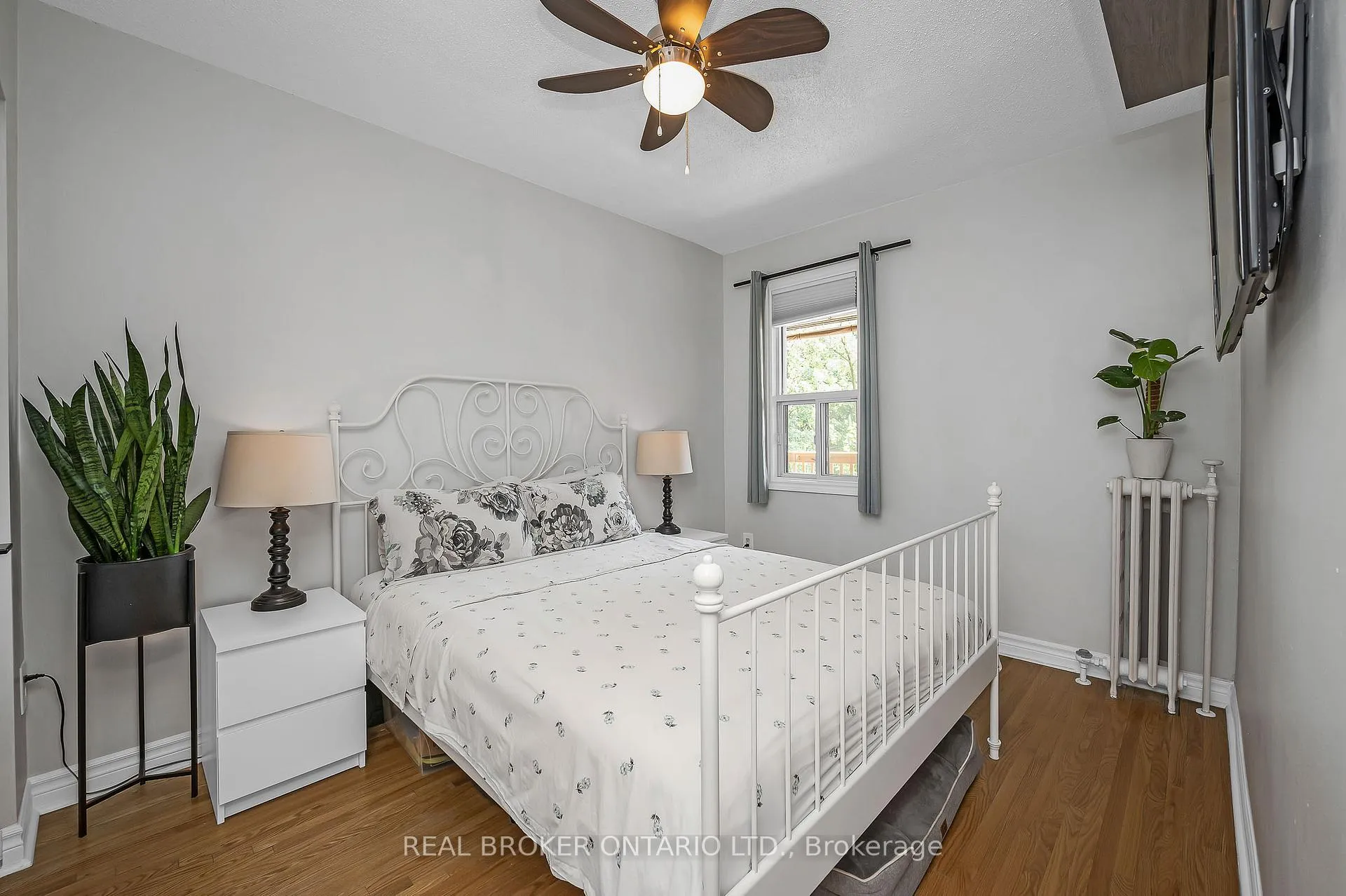 Photo 8 of Unit 22, 6 Vineland Avenue, Hamilton, Stipley — HOMEH