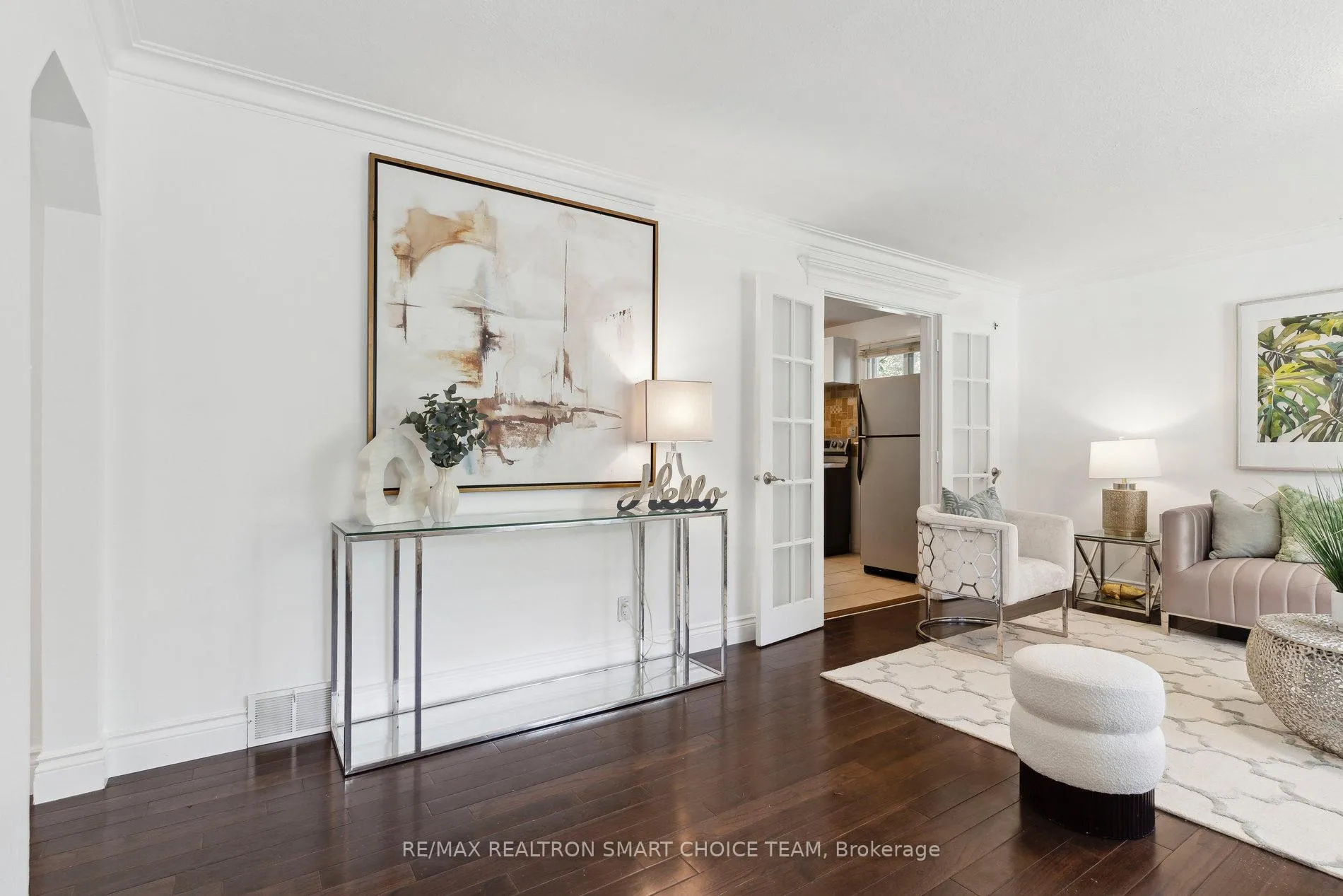 Photo 5 of 106 Steeles Avenue E, Markham, Grandview — HOMEH