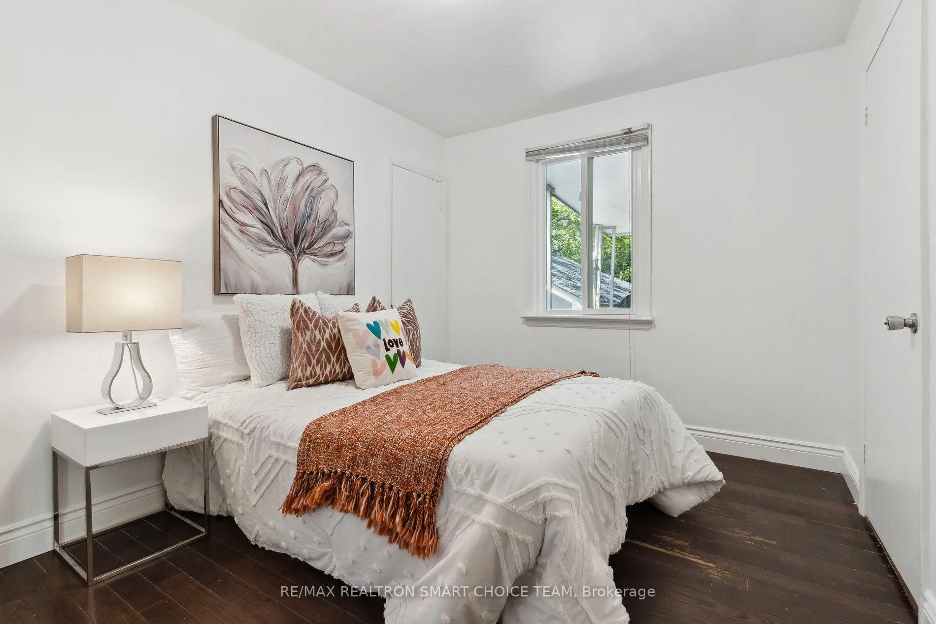 Photo 22 of 106 Steeles Avenue E, Markham, Grandview — HOMEH