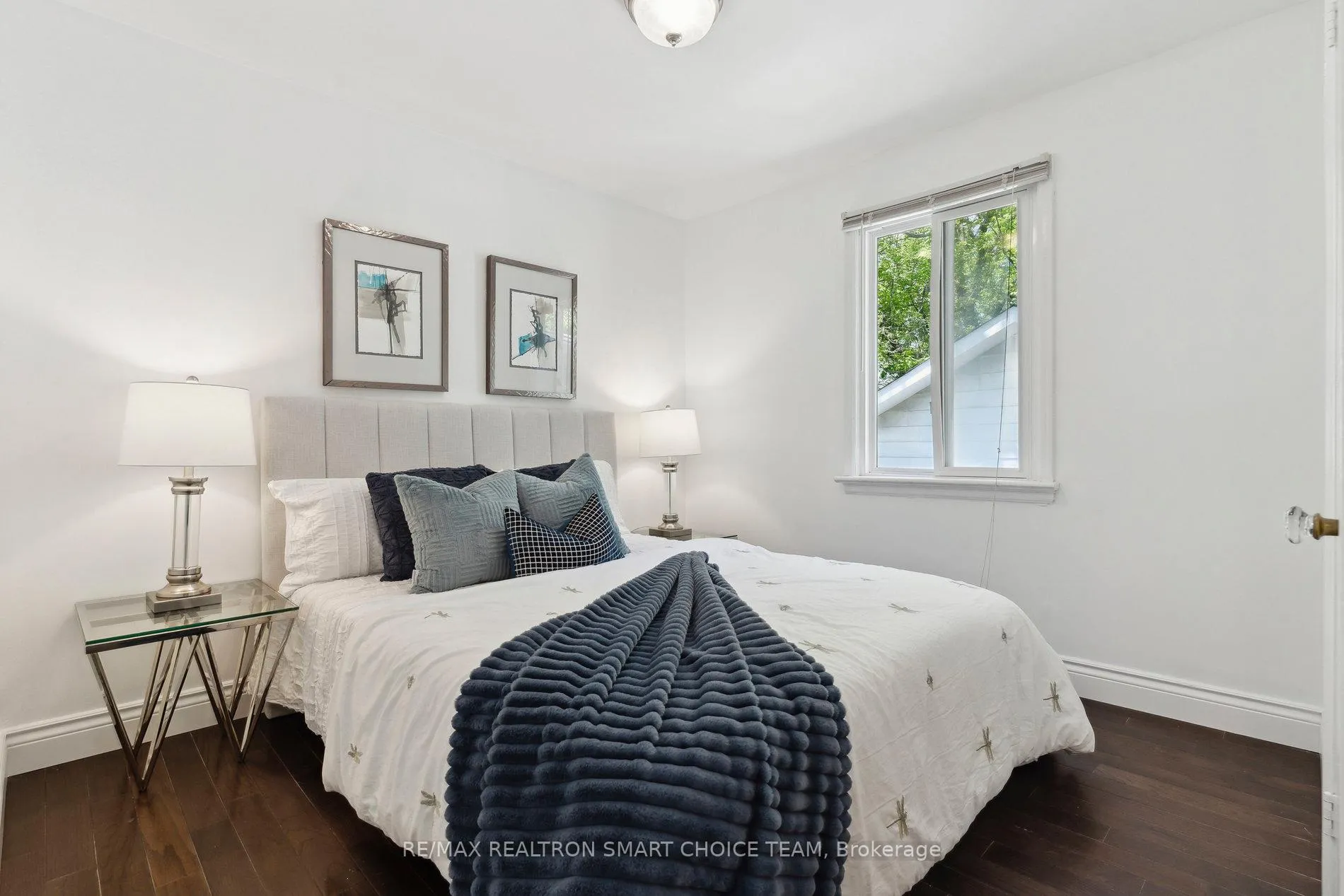 Photo 24 of 106 Steeles Avenue E, Markham, Grandview — HOMEH