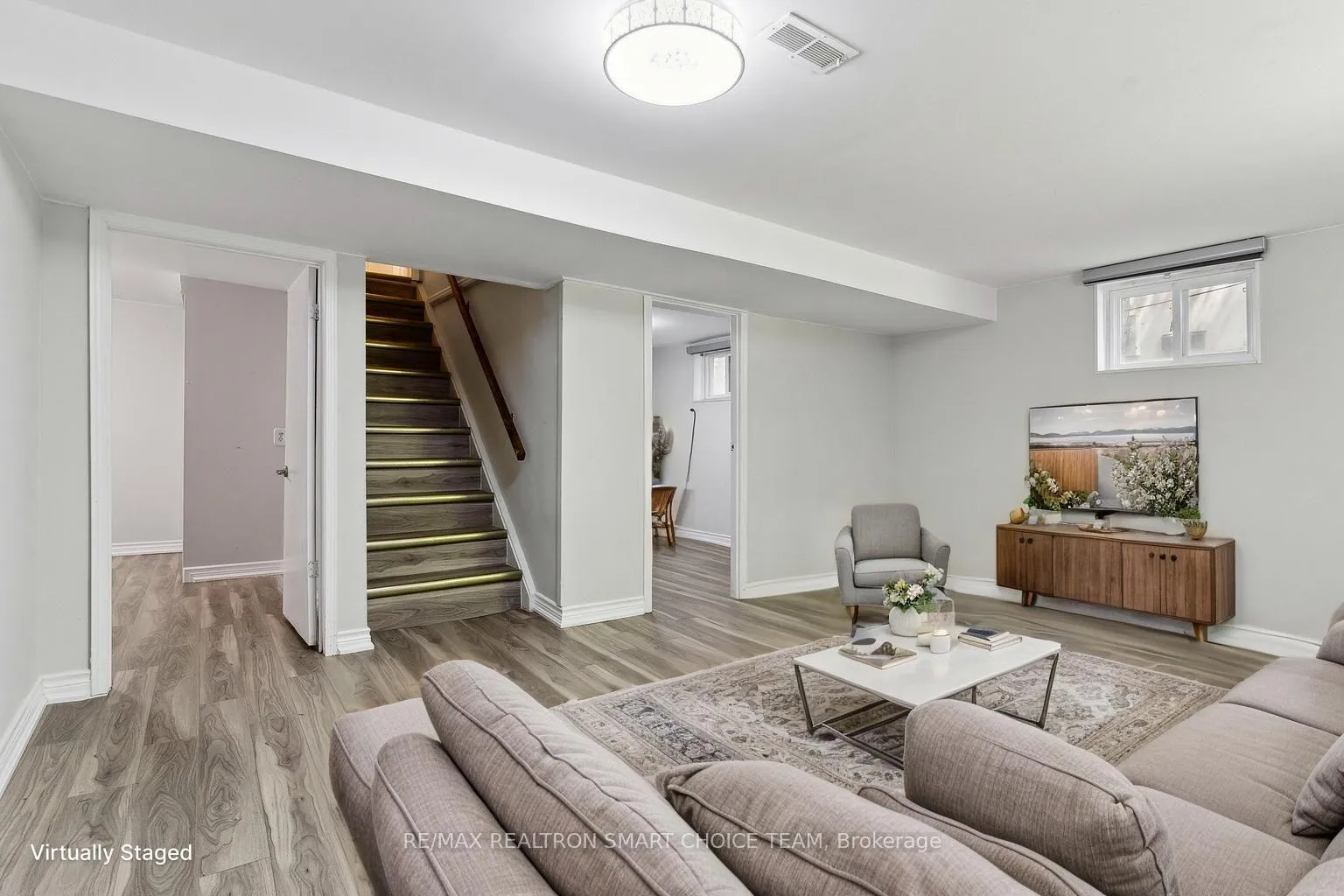 Photo 28 of 106 Steeles Avenue E, Markham, Grandview — HOMEH