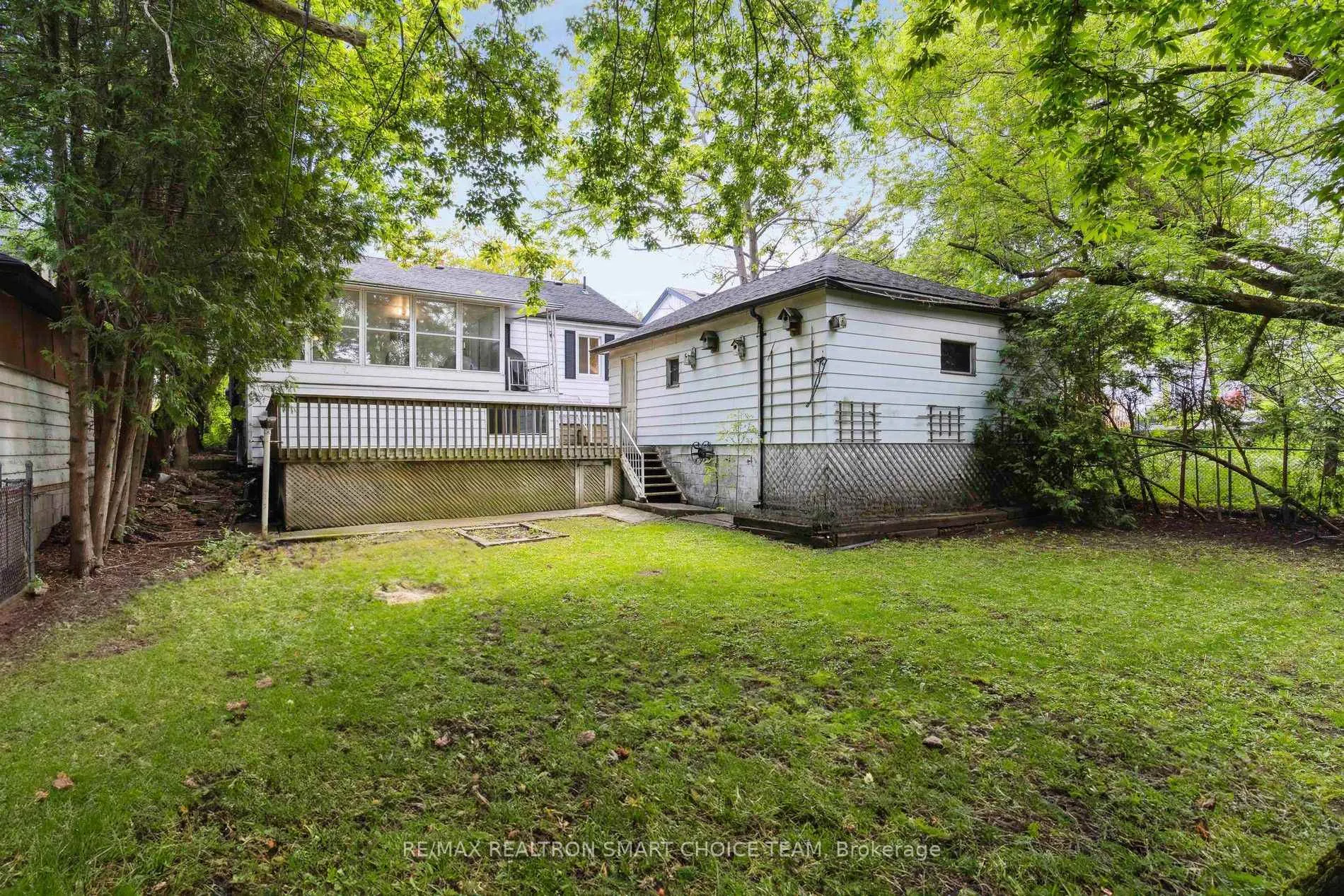 Photo 42 of 106 Steeles Avenue E, Markham, Grandview — HOMEH